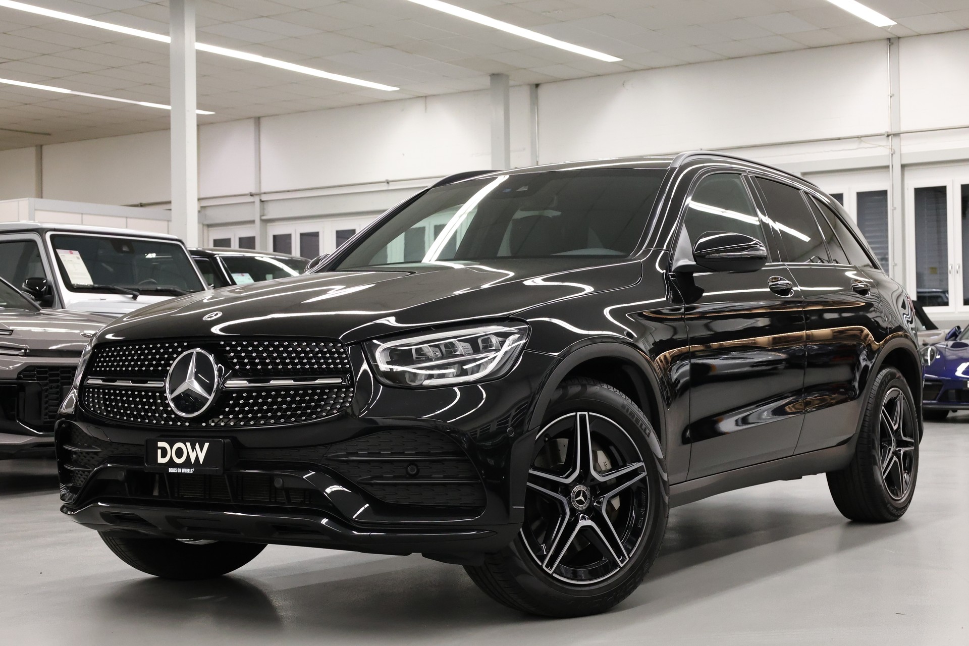 MERCEDES-BENZ GLC 200 Night Star AMG Line 4m-image-0