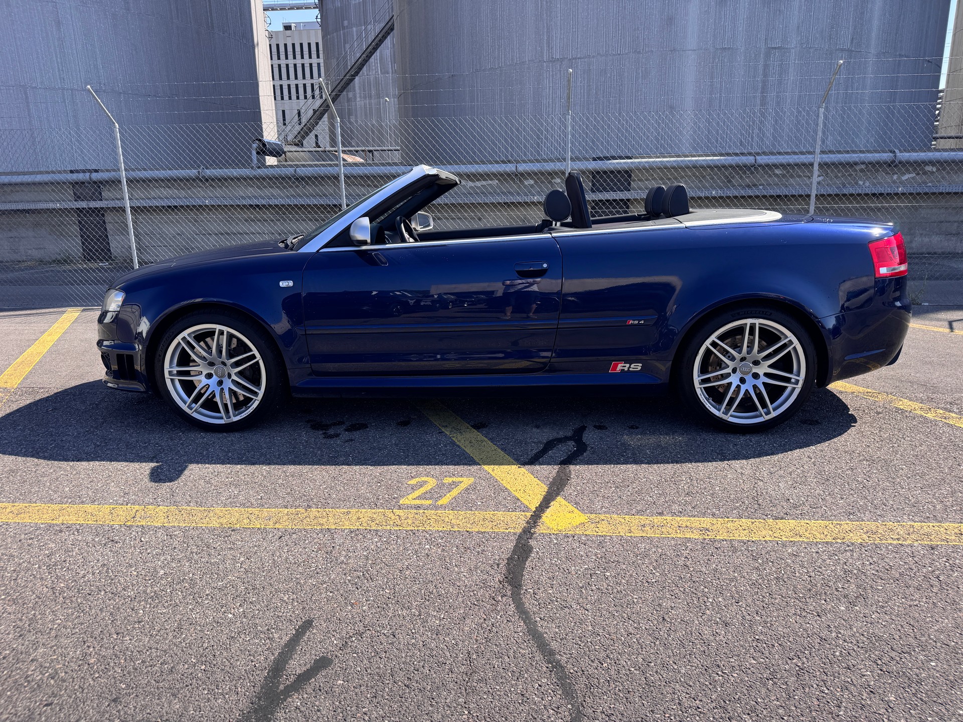 AUDI RS4 Cabriolet 4.2 V8 quattro-image-1