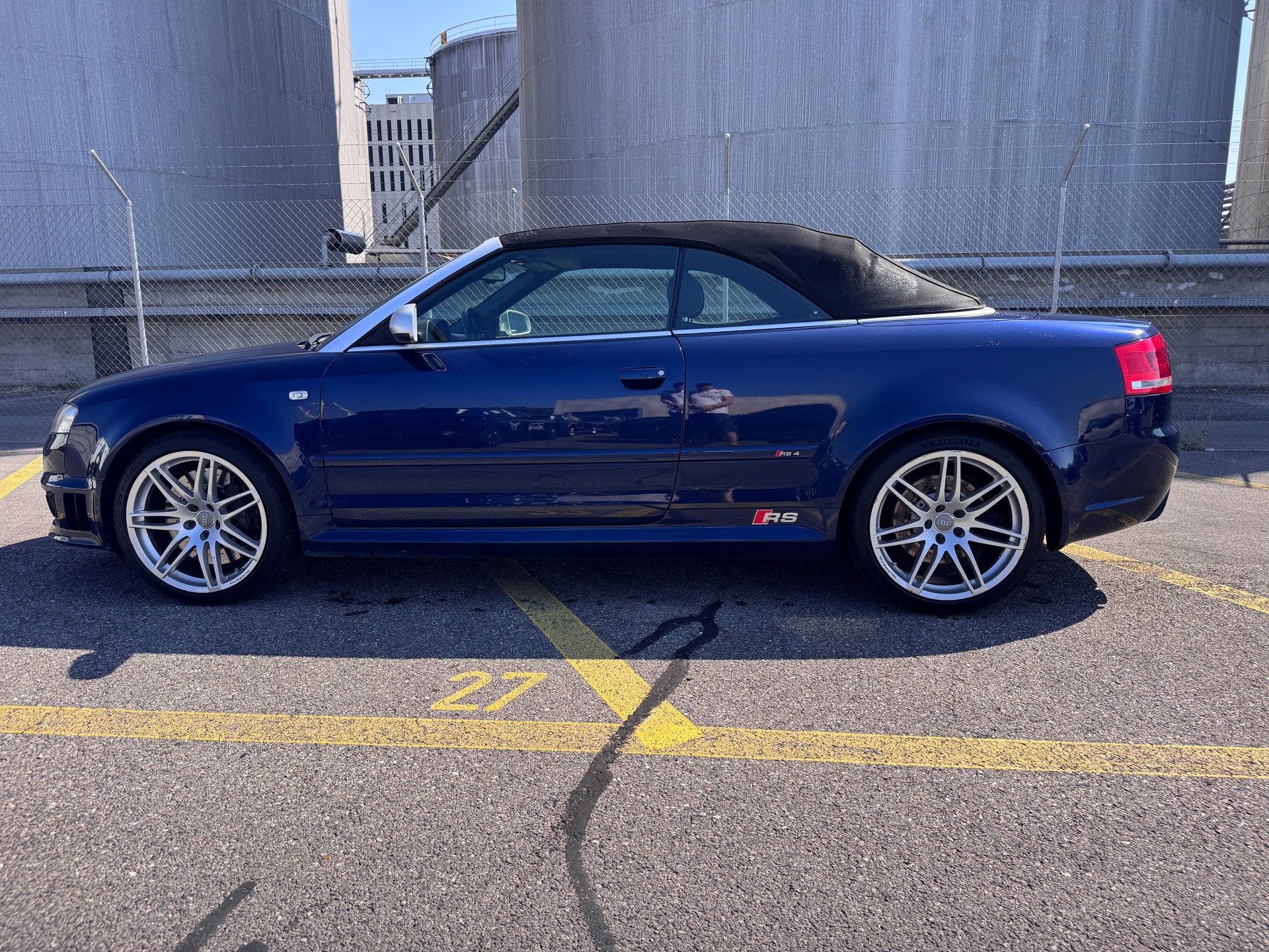 AUDI RS4 Cabriolet 4.2 V8 quattro-image-0