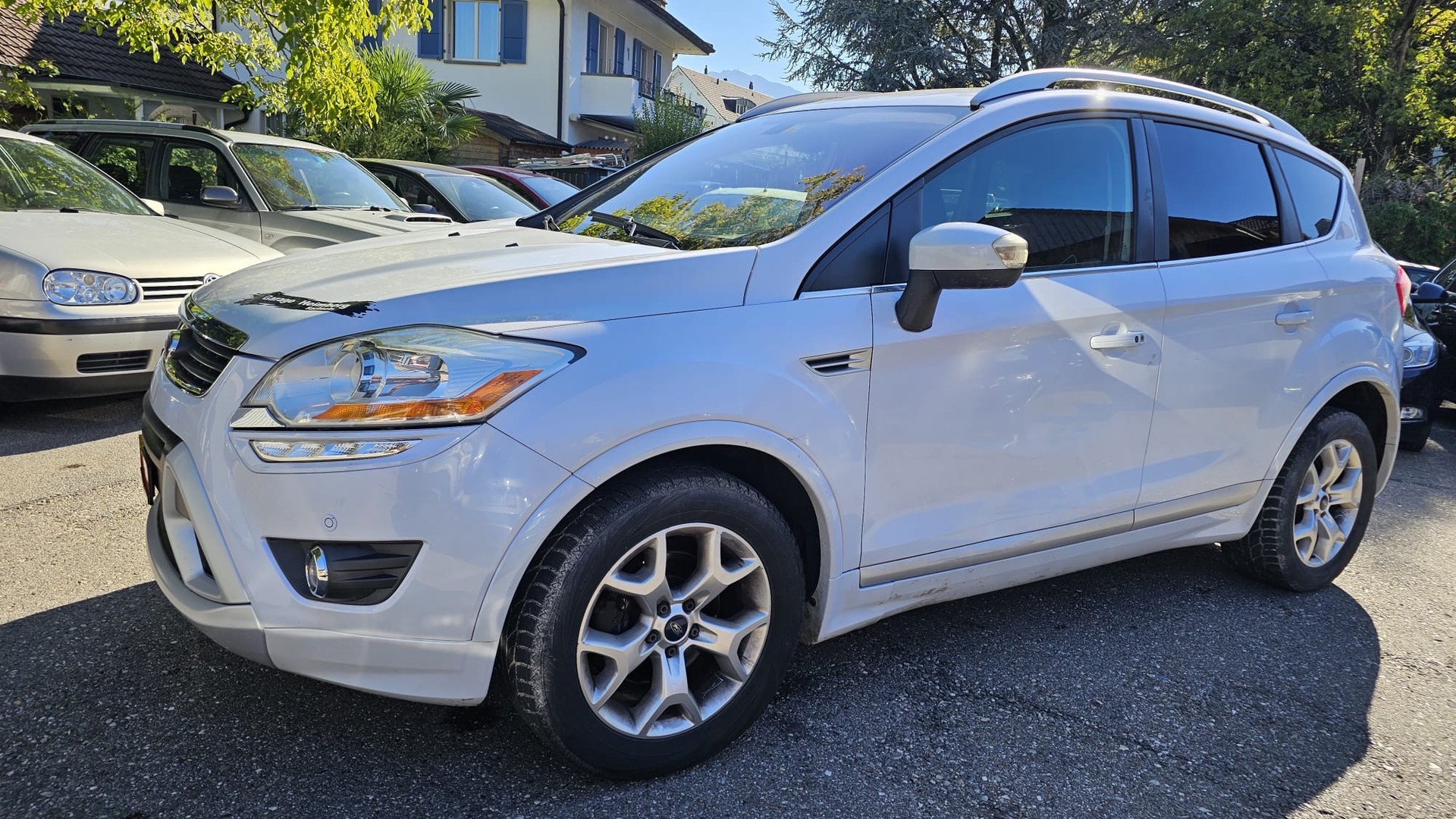 FORD Kuga 2.5 Turbo Titanium 4WD Automatic-image-2