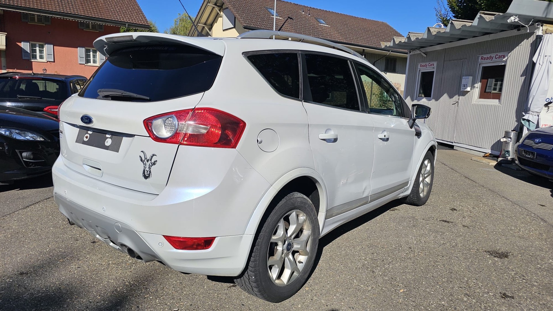 FORD Kuga 2.5 Turbo Titanium 4WD Automatic-image-6