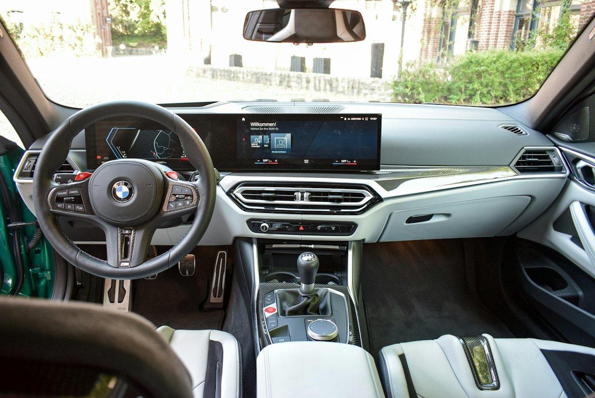 BMW M4-image-5
