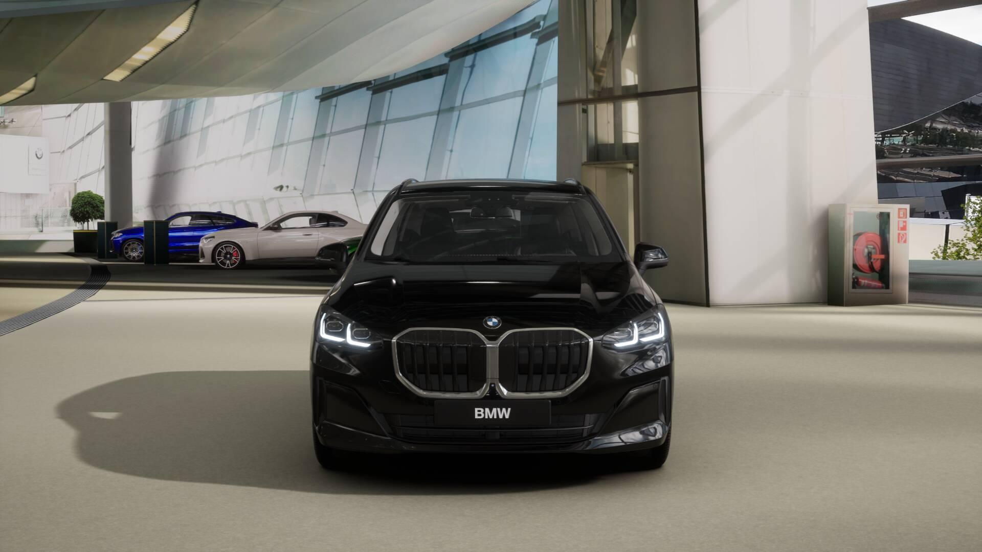 BMW 218d Active Tourer-image-2