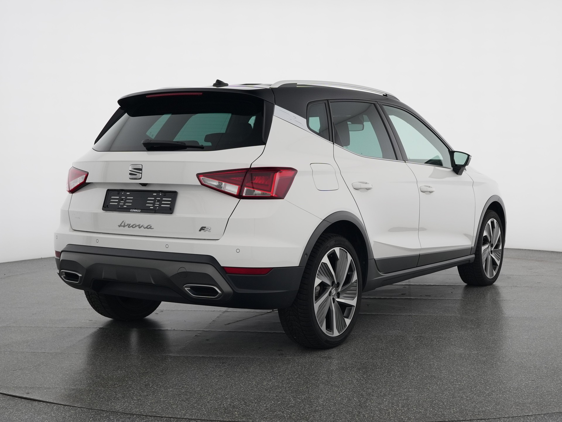 SEAT Arona 1.5 Eco TSI FR DSG-image-4