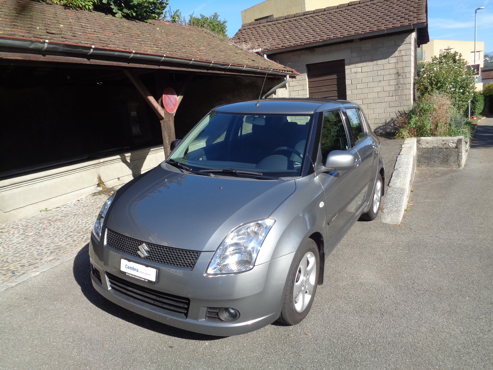 SUZUKI Swift 1.5i 16V VVT GL Top-image-7