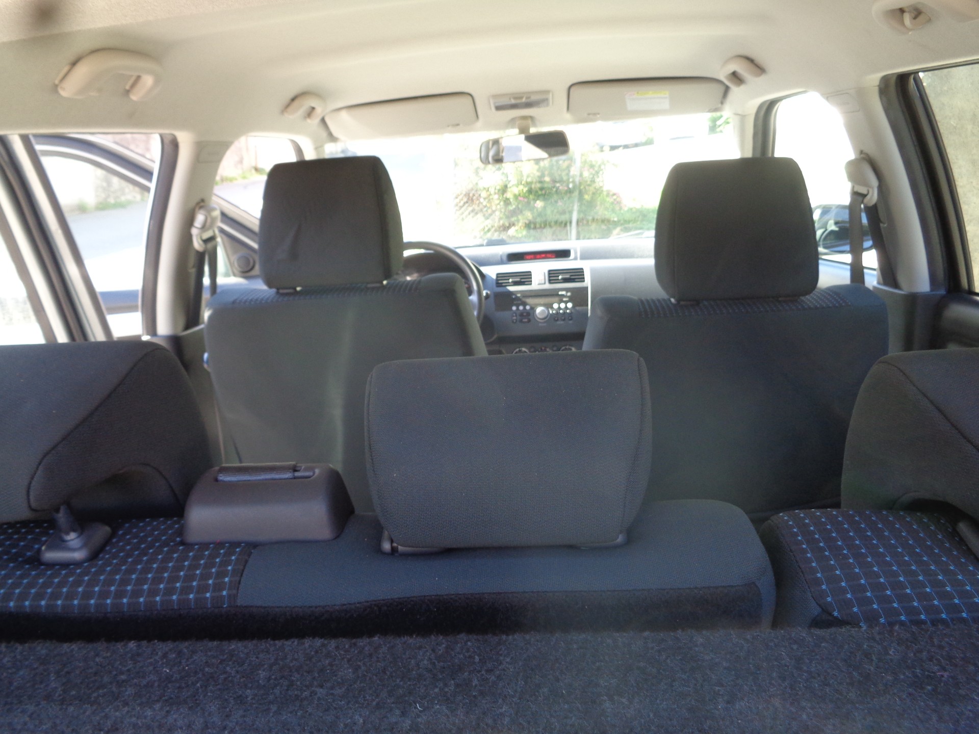 SUZUKI Swift 1.5i 16V VVT GL Top-image-10
