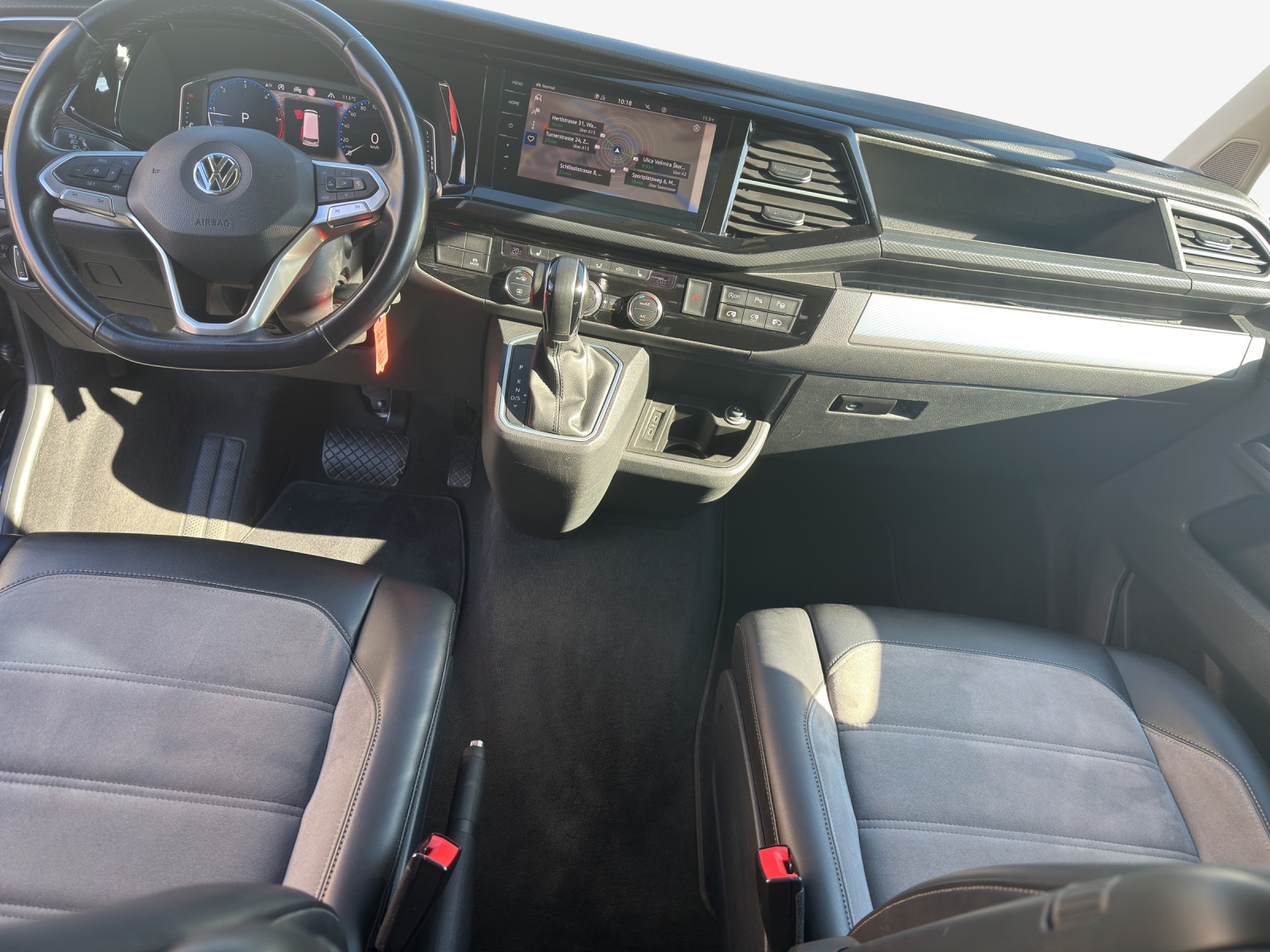 VW T6.1 Multivan 2.0 Bi-TDI Highline Liberty 4Mot. DSG-image-8