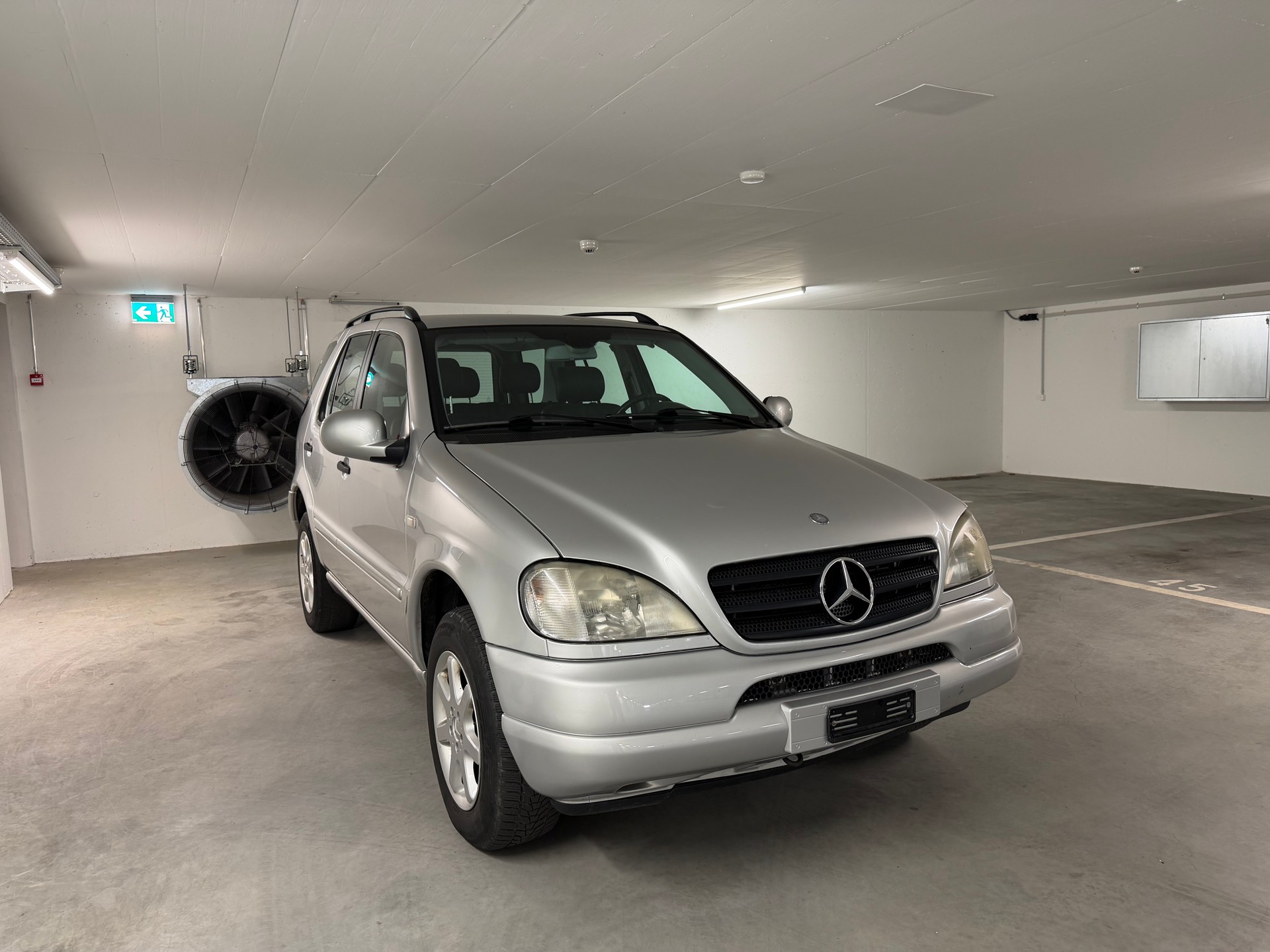 MERCEDES-BENZ ML 270 CDI-image-1