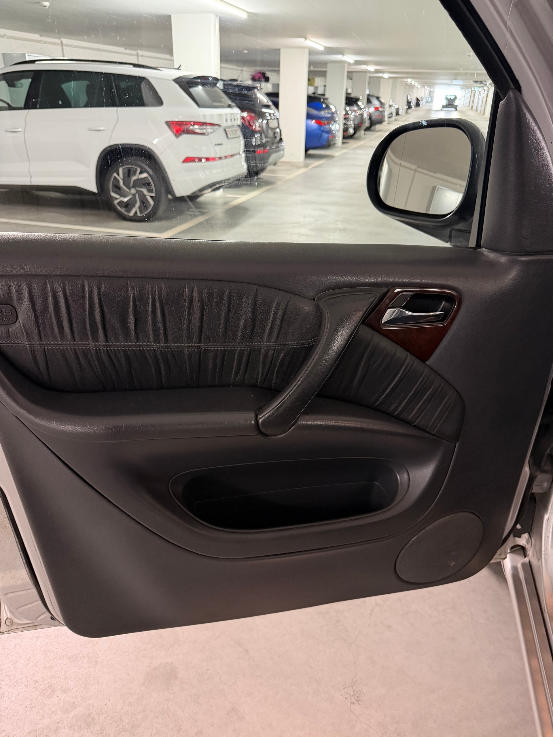 MERCEDES-BENZ ML 270 CDI-image-11