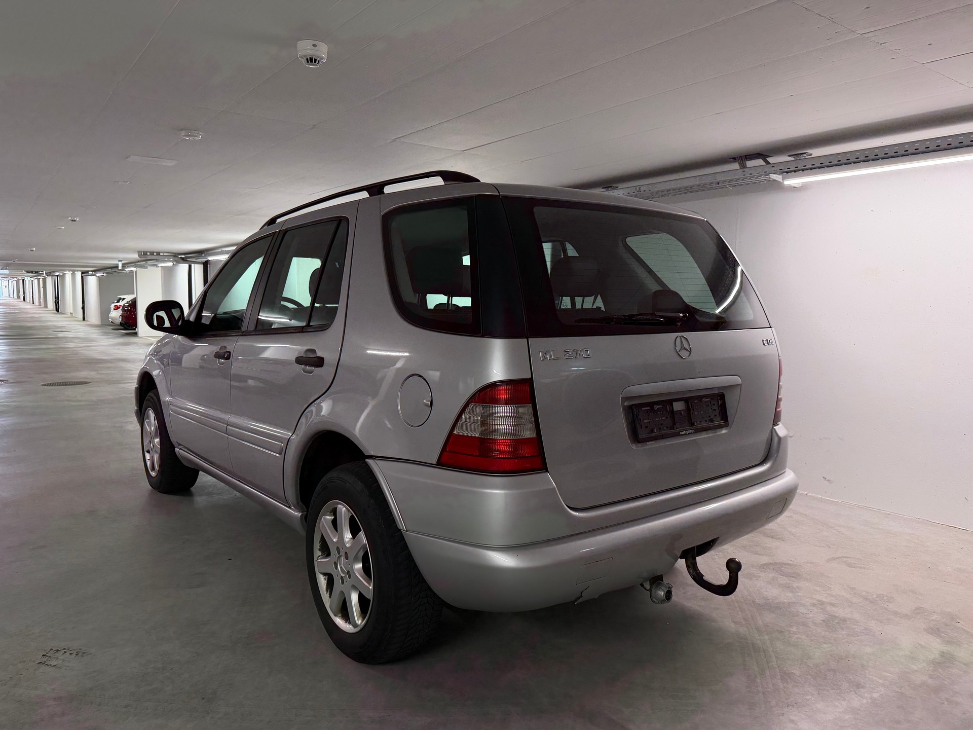 MERCEDES-BENZ ML 270 CDI-image-6