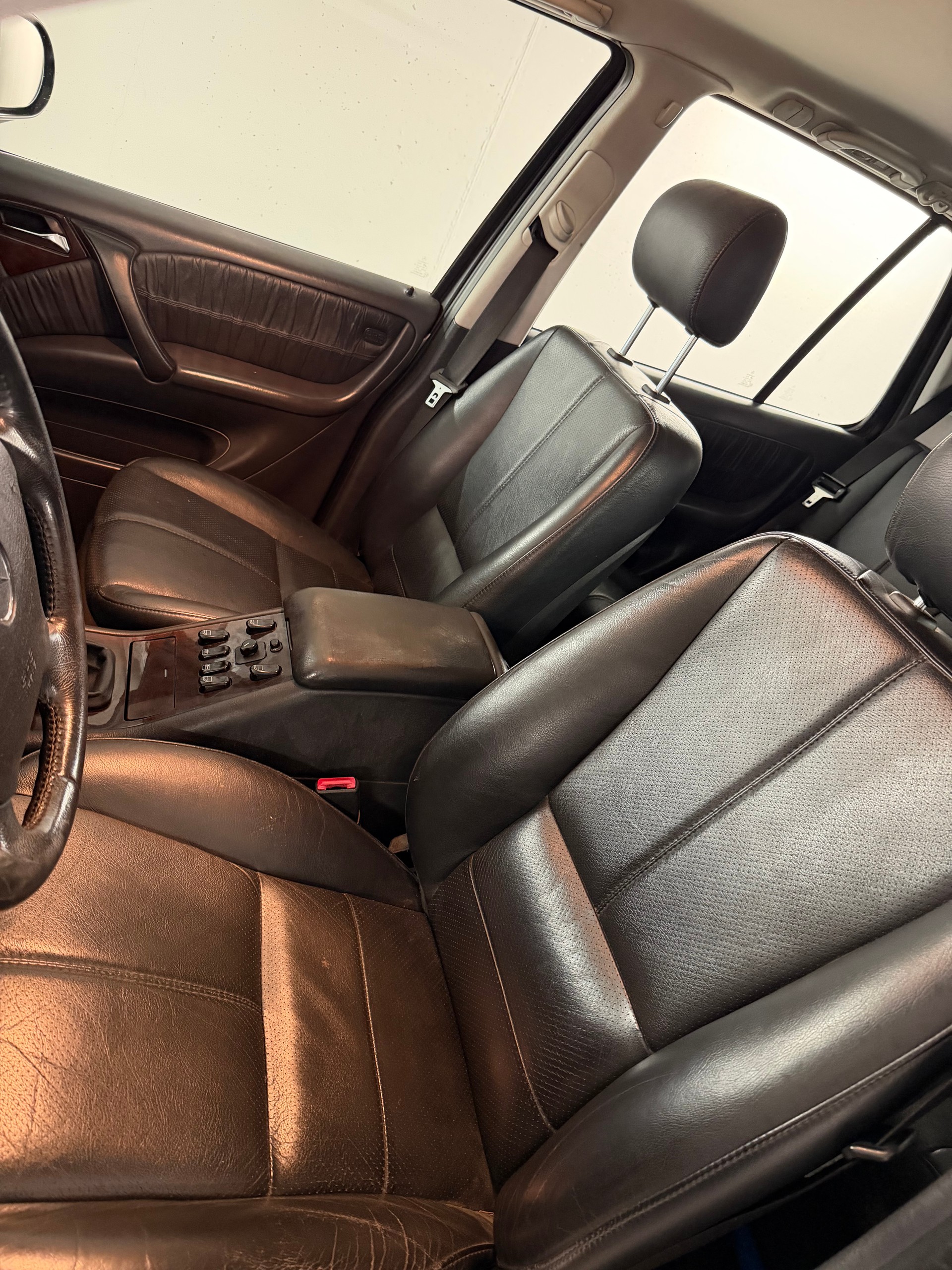 MERCEDES-BENZ ML 270 CDI-image-12