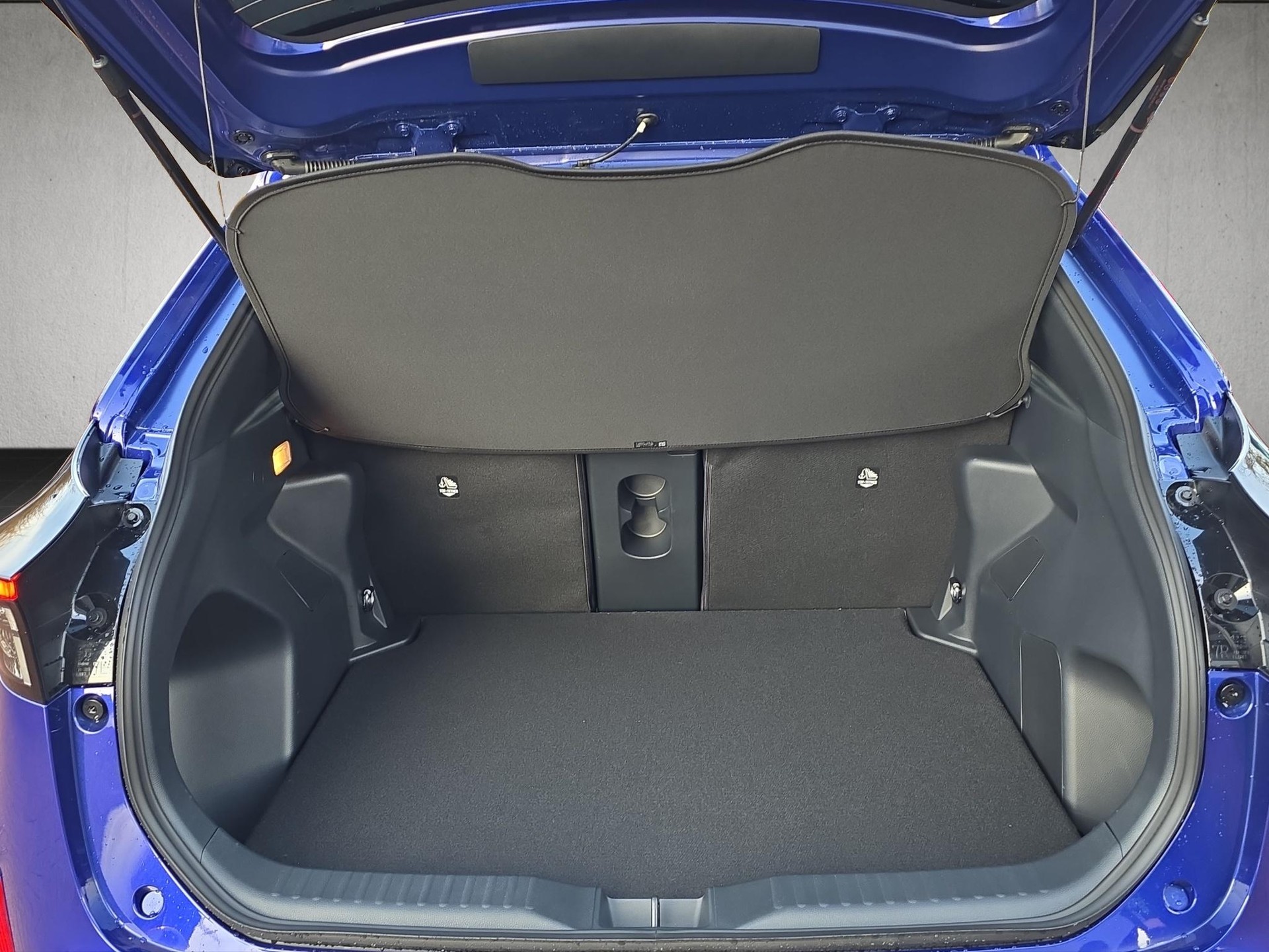 TOYOTA Yaris Cross 1.5 VVT-i HSD Trend AWD-i-image-12
