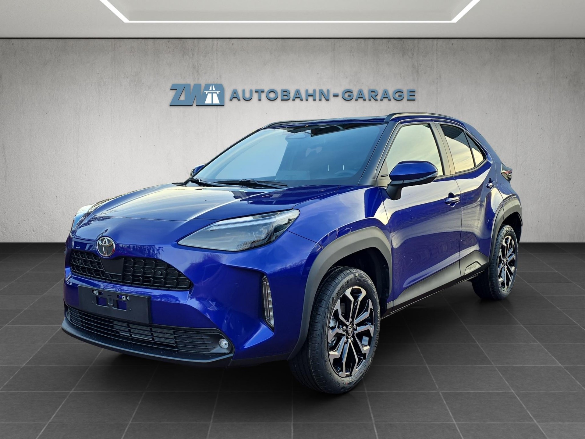TOYOTA Yaris Cross 1.5 VVT-i HSD Trend AWD-i-image-0