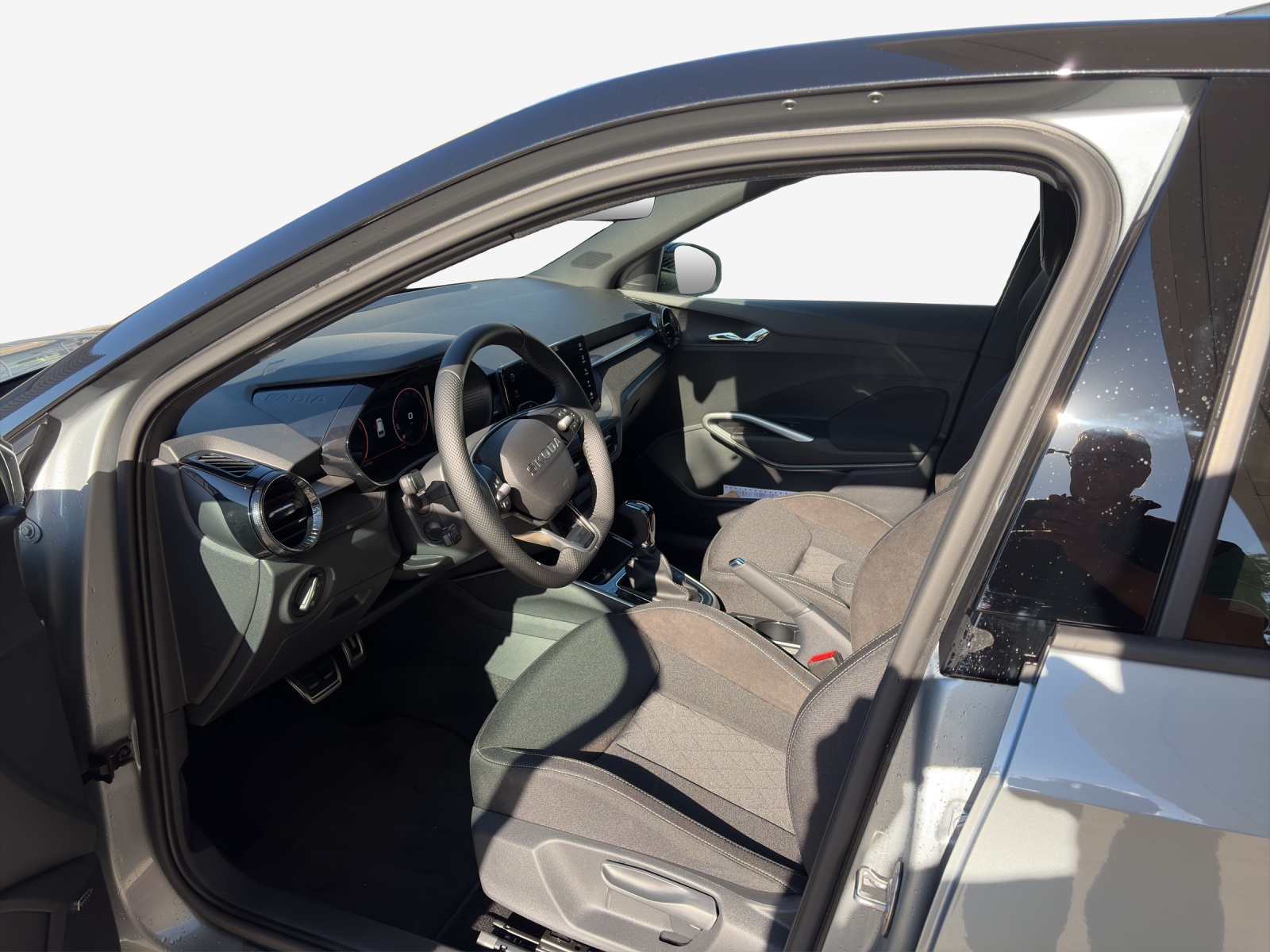 SKODA Fabia 1.0 TSI Monte Carlo DSG-image-6