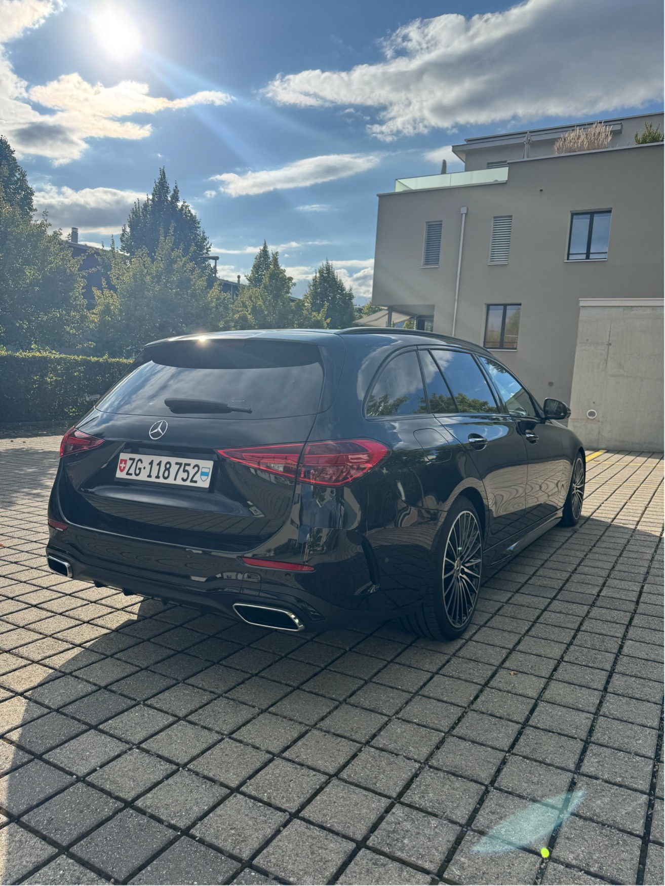 MERCEDES-BENZ C 220 d Swiss Star AMG Line 4matic-image-1