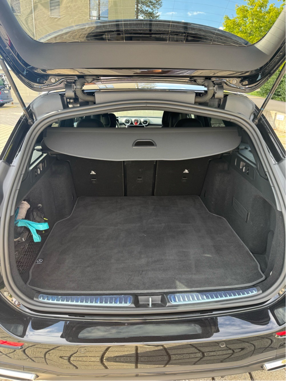 MERCEDES-BENZ C 220 d Swiss Star AMG Line 4matic-image-5