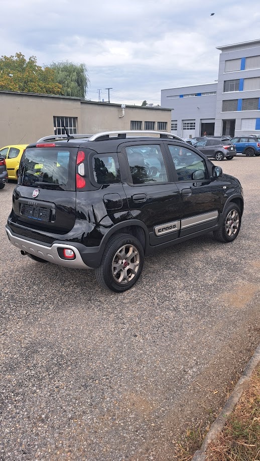 FIAT Panda 0.9 Twinair Turbo Cross 4x4-image-3