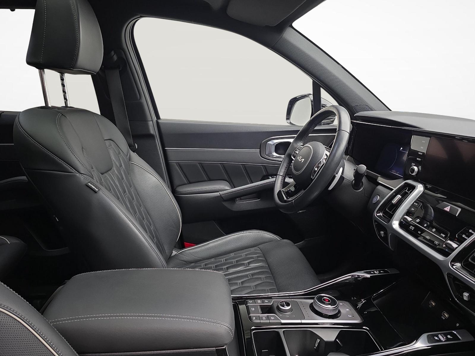 KIA Sorento 1.6 T-GDi Plug-in Hybrid Style-image-9