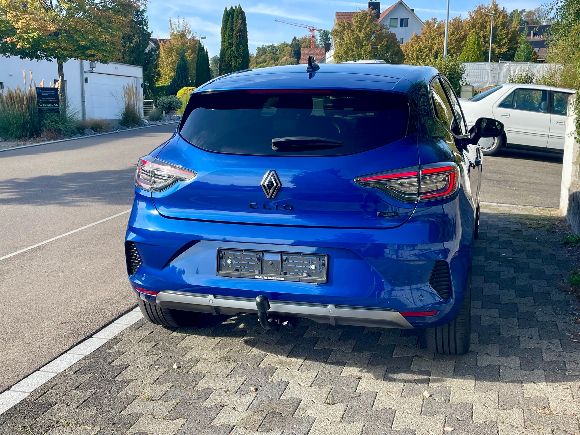 RENAULT Clio 1.6 E-Tech Esprit Alpine 143 PS Automat mit Abstandsregeltempomat und AHK!!-image-5