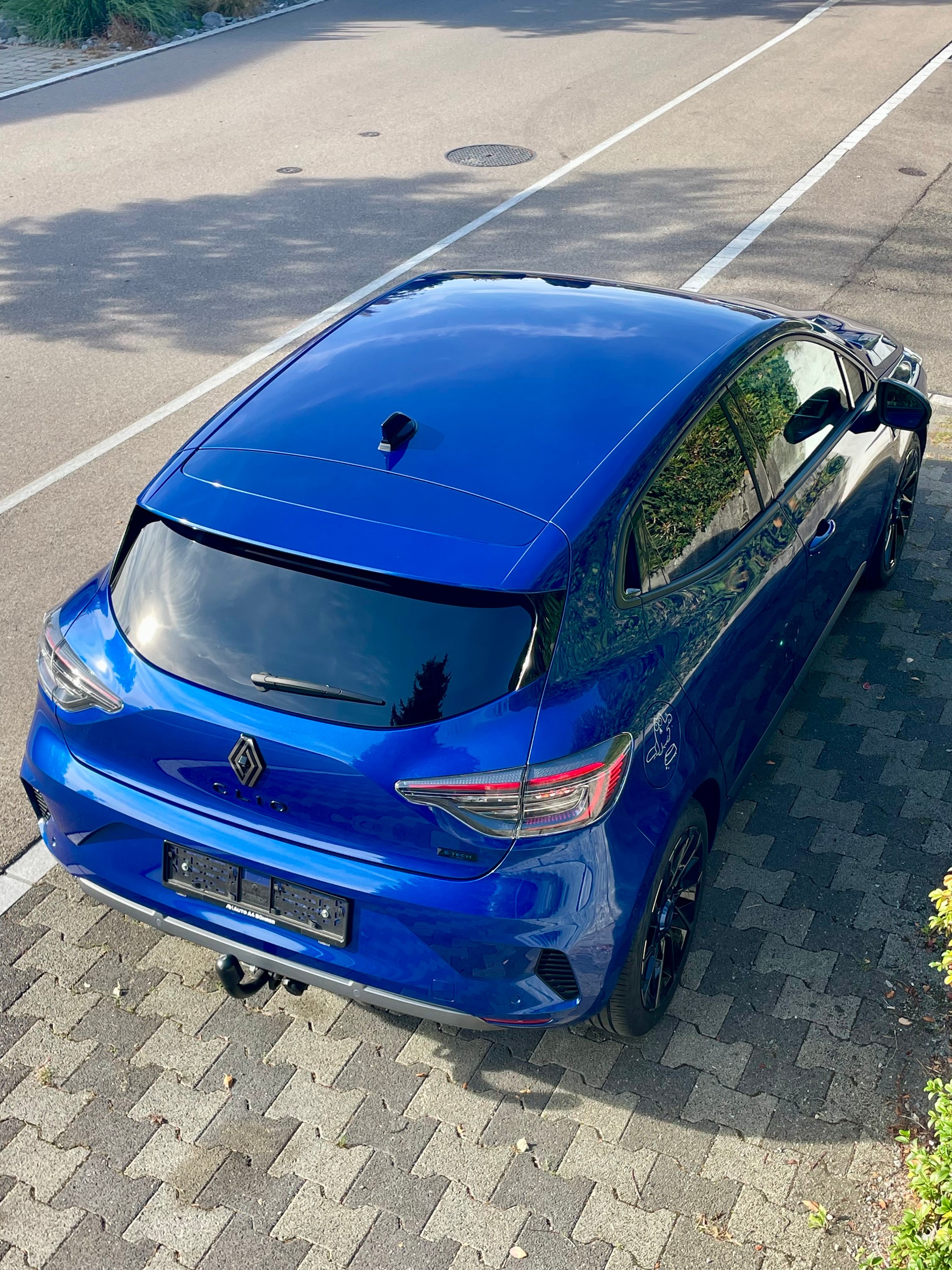 RENAULT Clio 1.6 E-Tech Esprit Alpine 143 PS Automat mit Abstandsregeltempomat und AHK!!-image-6