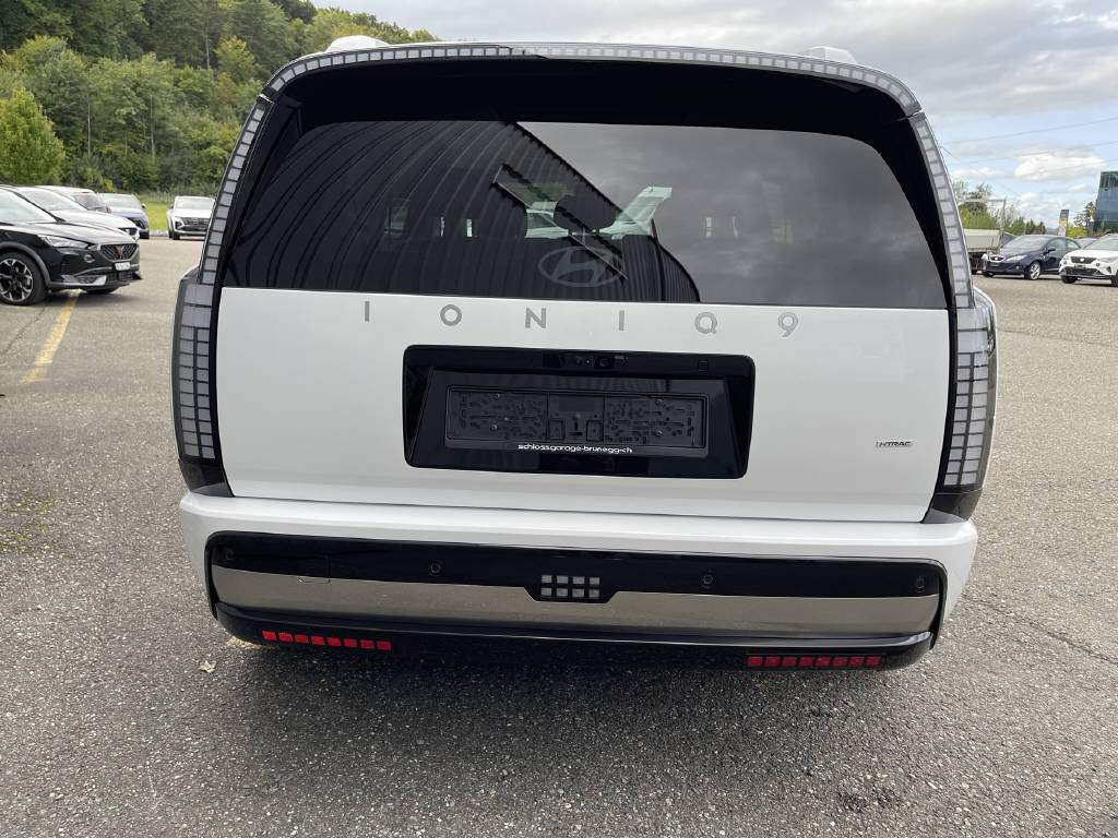 HYUNDAI Ioniq 9 110kWh Vertex Caligraphy 4WD-image-3