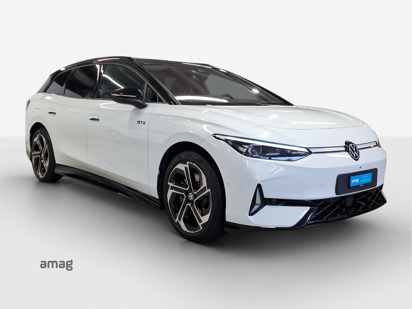 VW ID.7 Tourer GTX 86 kWh GTX United 4 Motion-image-5