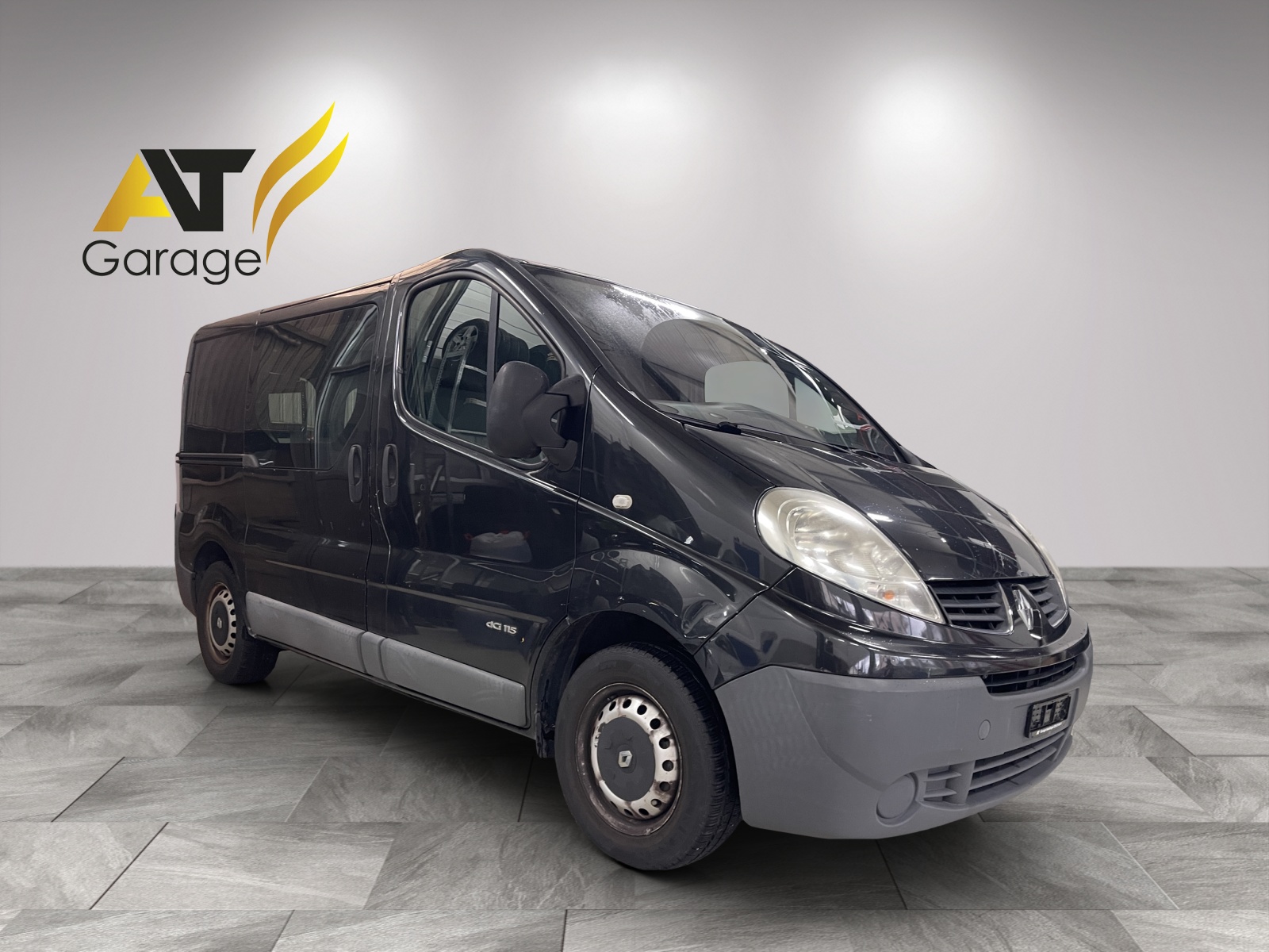 RENAULT Trafic 2.0 dCi 115 2.9t L1H1-image-6