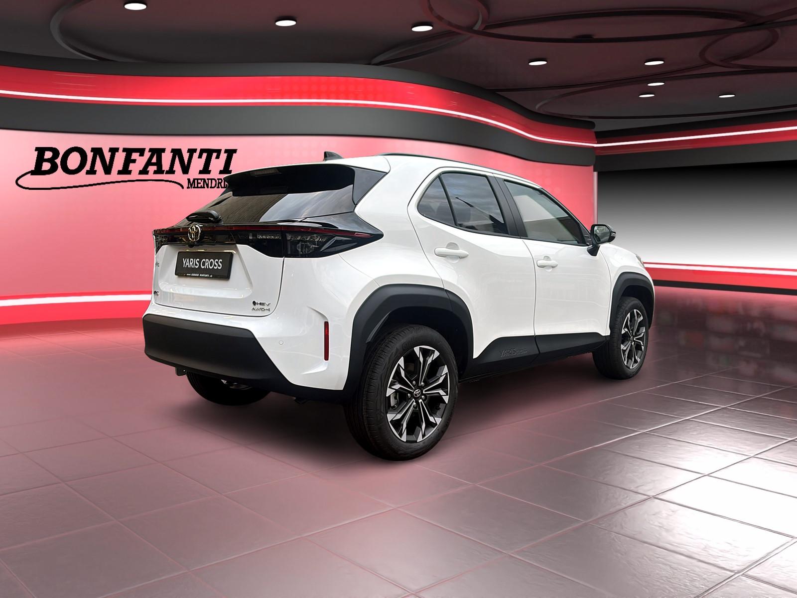 TOYOTA Yaris Cross 1.5 VVT-i HSD Trend AWD-i-image-10