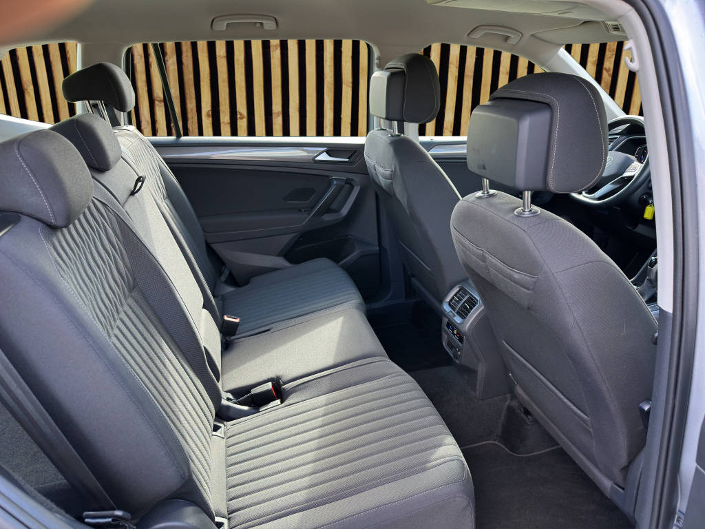 VW Tiguan Allspace 1.5 TSI Life DSG-image-5