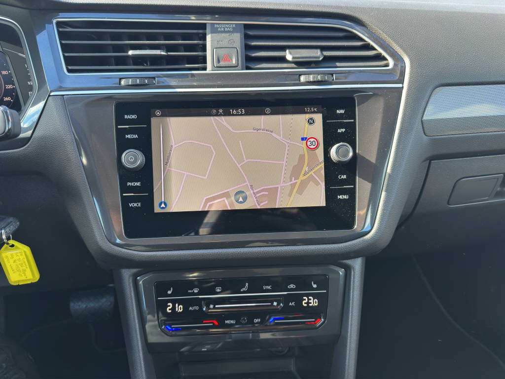 VW Tiguan Allspace 1.5 TSI Life DSG-image-10