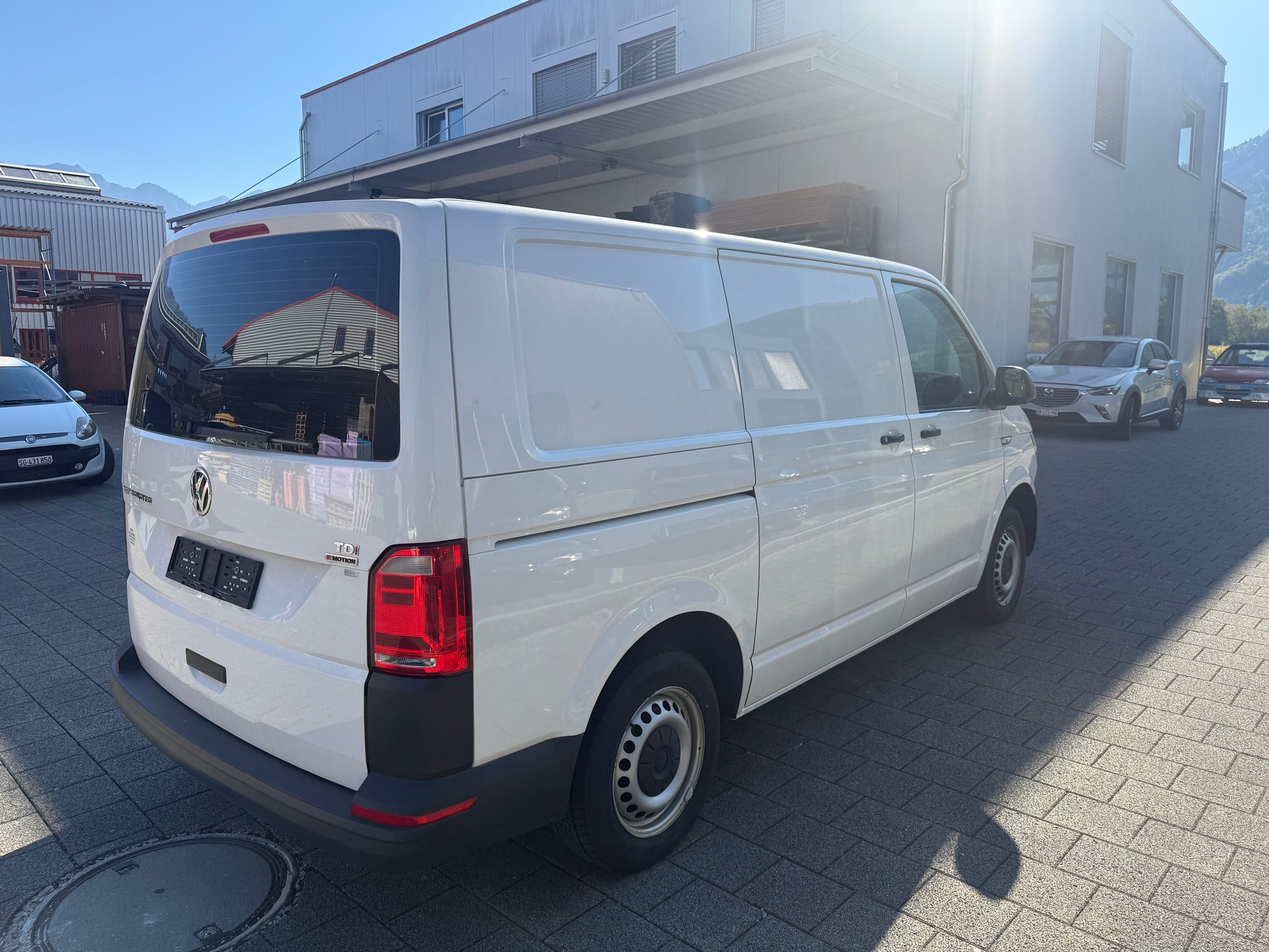VW T6 2.0 TDI 4Motion-image-13