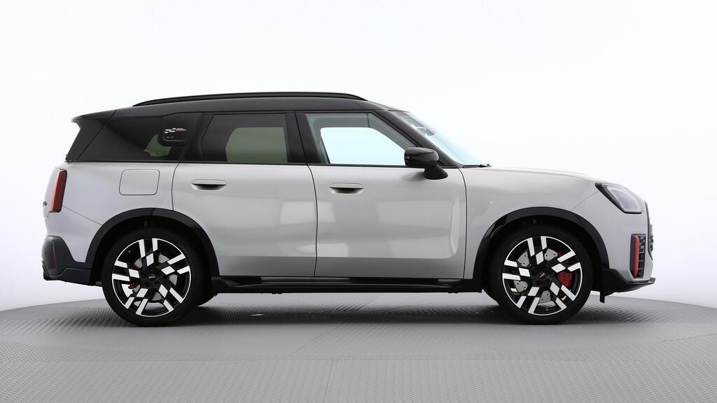 MINI John Cooper Works Countryman ALL4-image-2