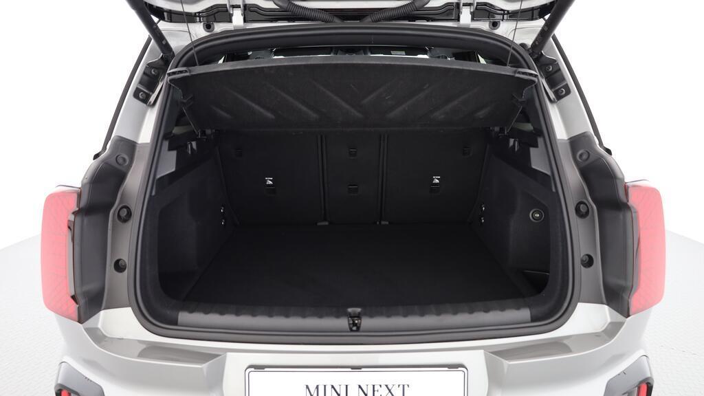 MINI John Cooper Works Countryman ALL4-image-20