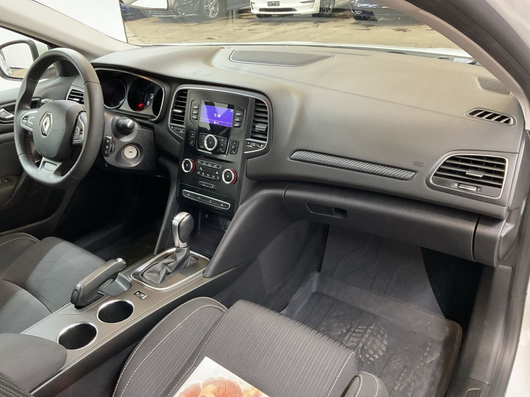RENAULT Mégane Grandtour 1.5 dCi Business EDC-image-5