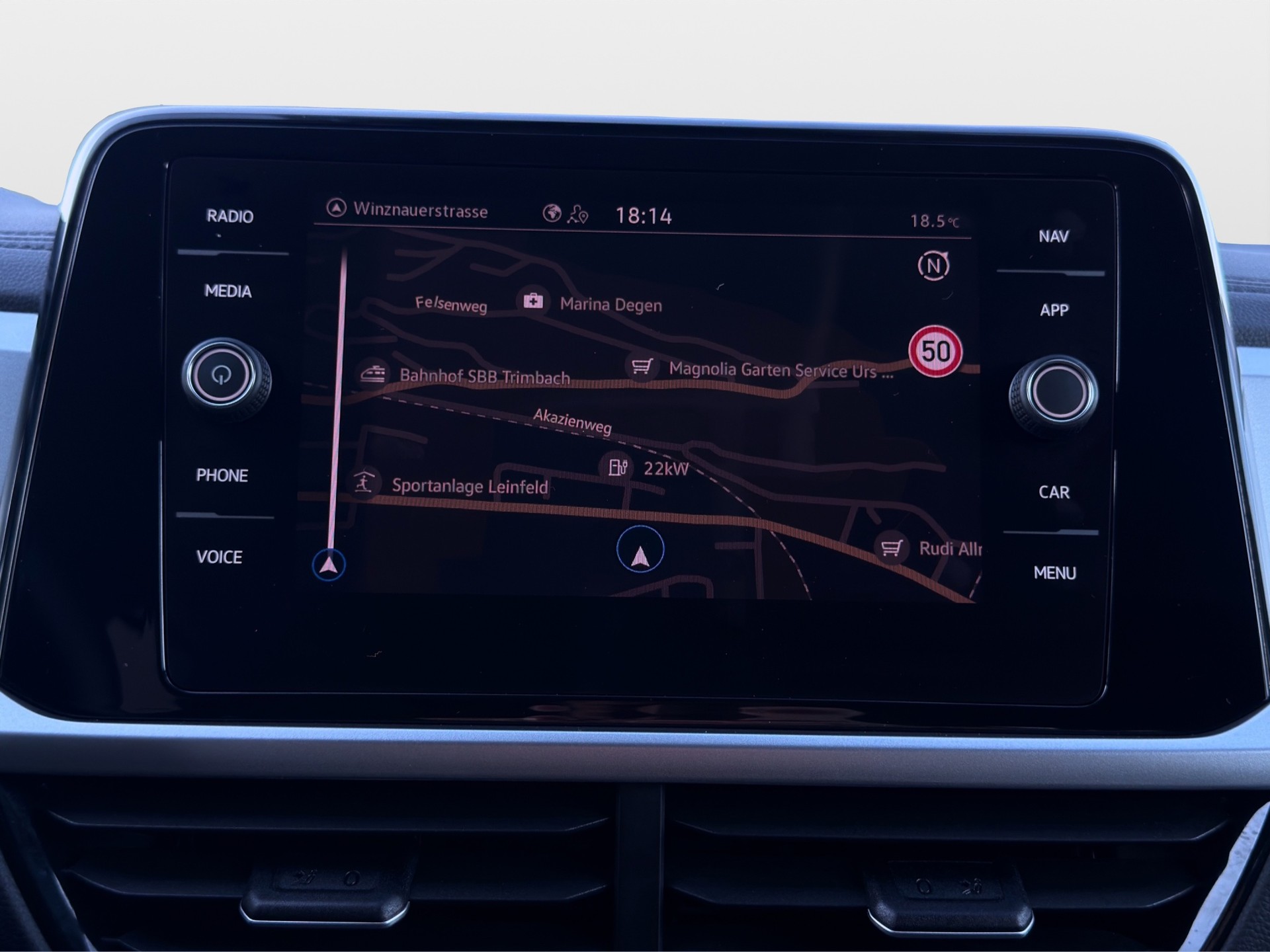 VW T-Roc 1.5 TSI EVO Life United DSG*Ab MFK,1 Jahr oder 20'000km Garantie auf Motor und Getriebe*-image-12