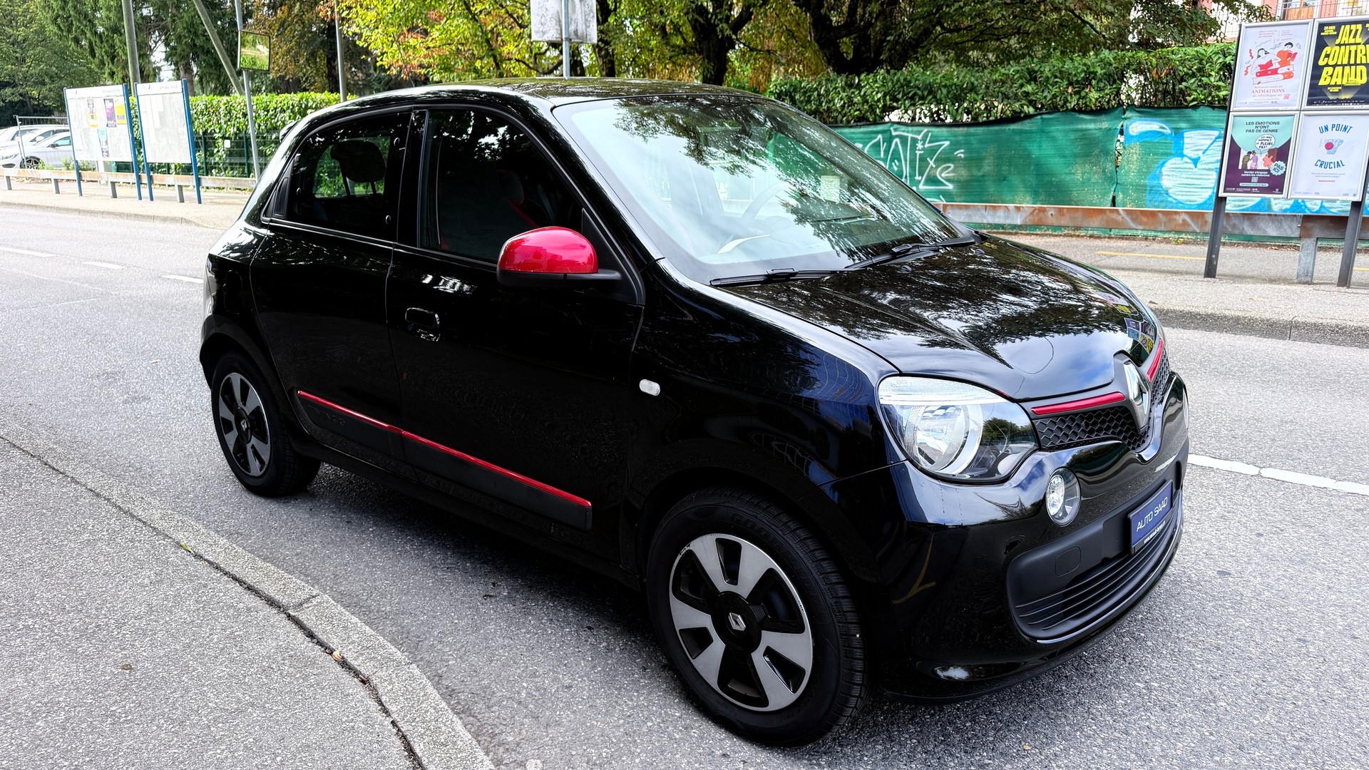 RENAULT Twingo 1.0 Life-image-1