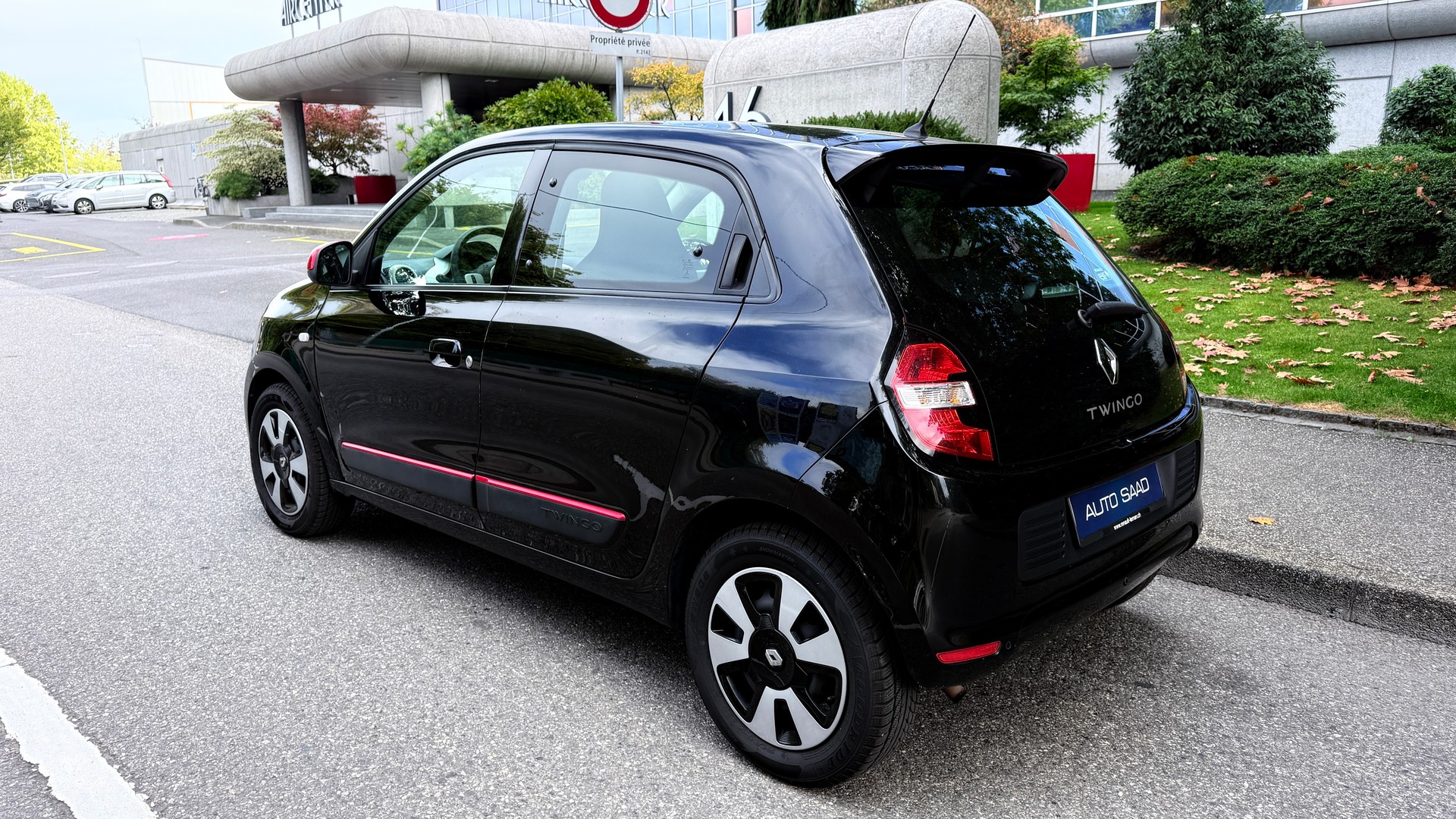 RENAULT Twingo 1.0 Life-image-4