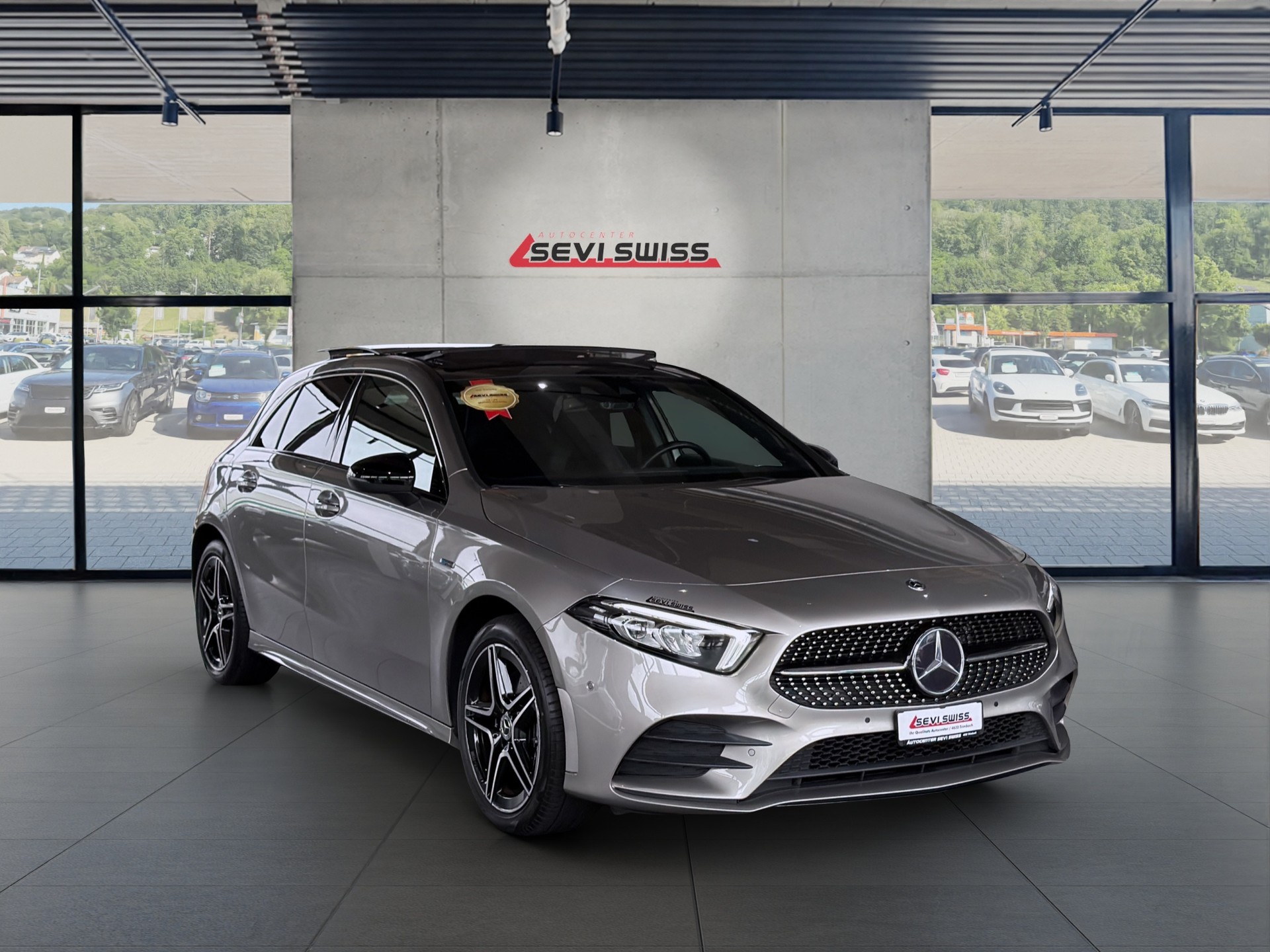 MERCEDES-BENZ A 250e AMG Line 8G-DCT*Frisch ab MFK,1 Jahr oder 20'000km Garantie auf Motor und Getriebe*-image-0