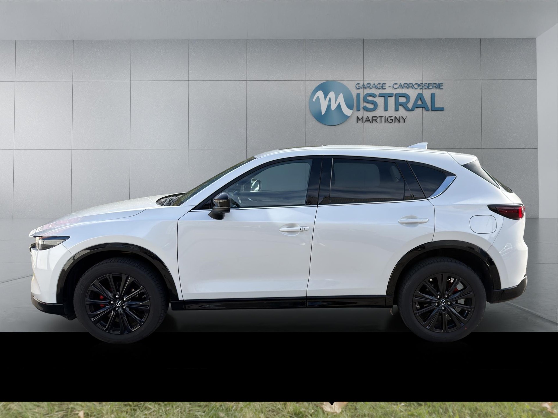 MAZDA CX-5 2.5 Homura AWD-showroom-element-1