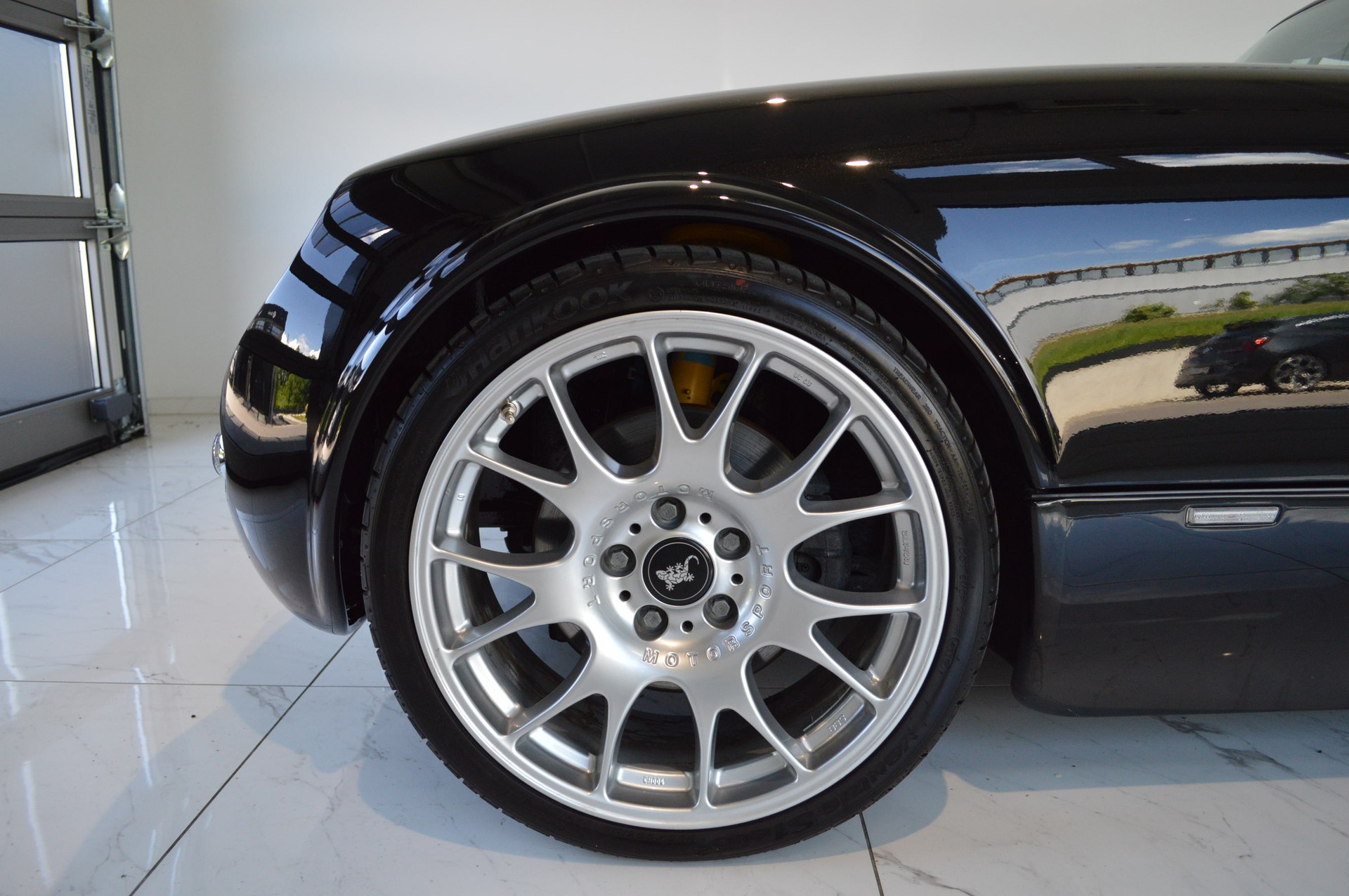 WIESMANN Roadster MF3-image-11