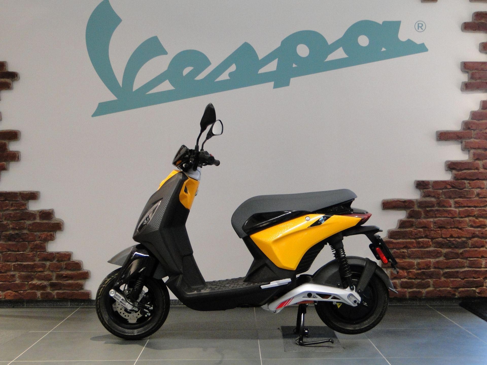 PIAGGIO 1 Active