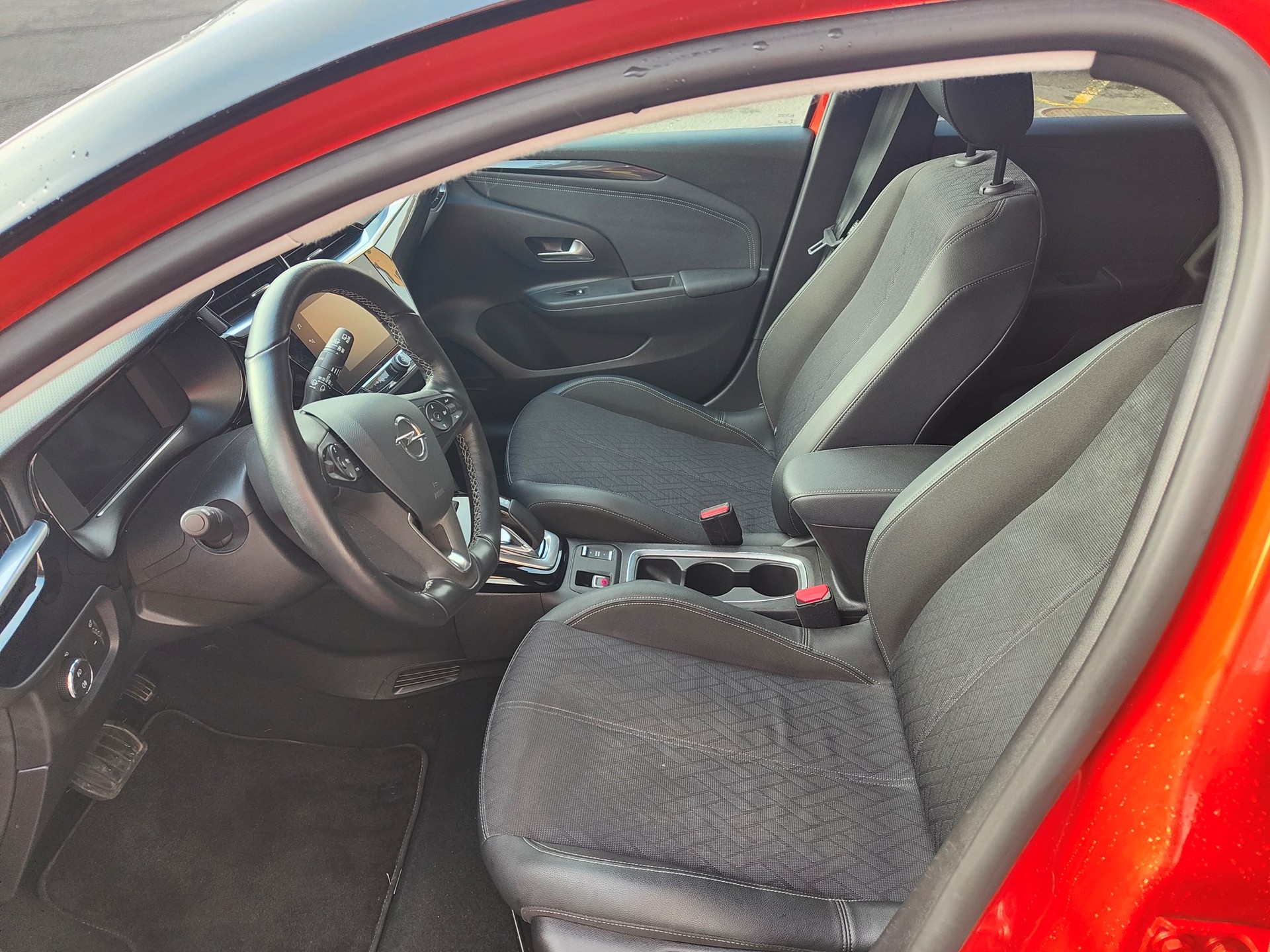 OPEL Corsa e-Elegance-image-4