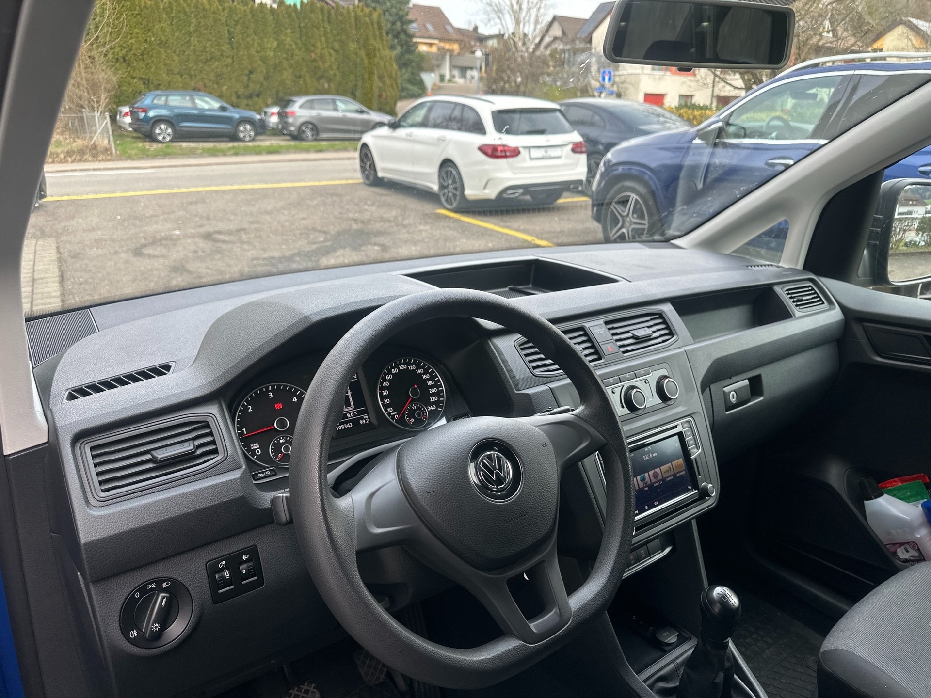 VW Caddy Kaw. 2.0 TDI 102 BlueMT-image-5