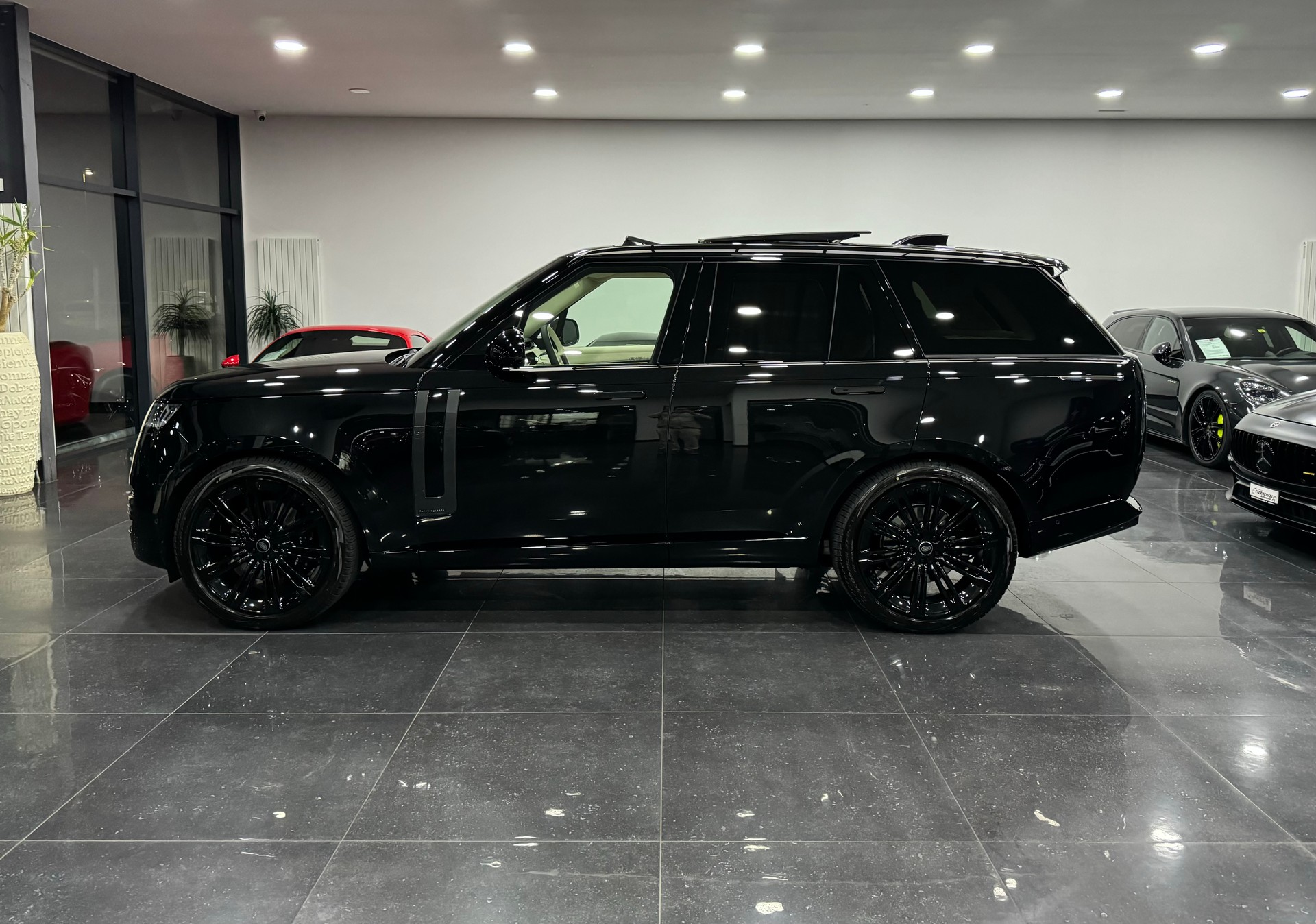 LAND ROVER Range Rover D350 3.0D I6 MHEV Autobiography Automatic-image-3