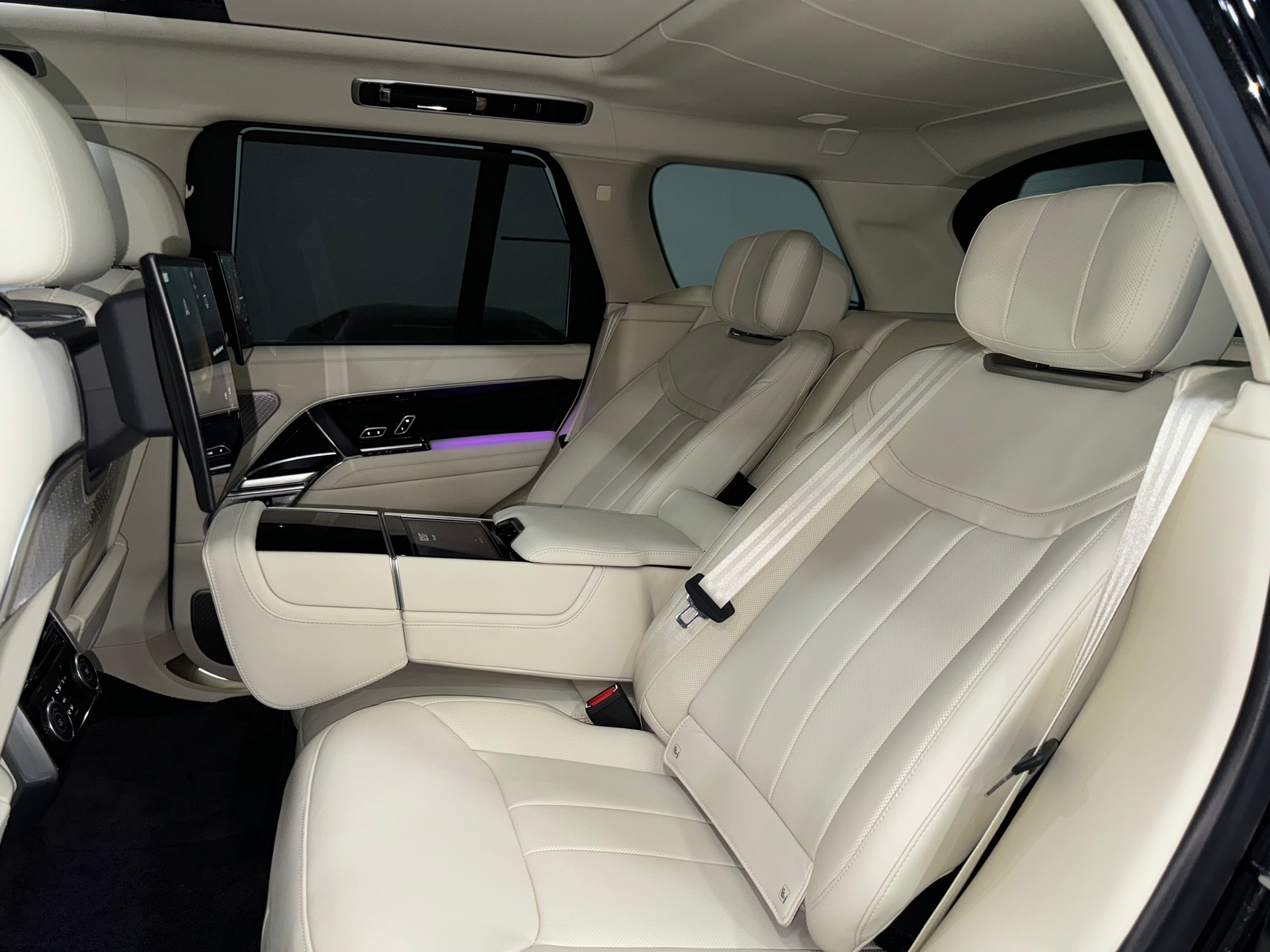 LAND ROVER Range Rover D350 3.0D I6 MHEV Autobiography Automatic-image-13