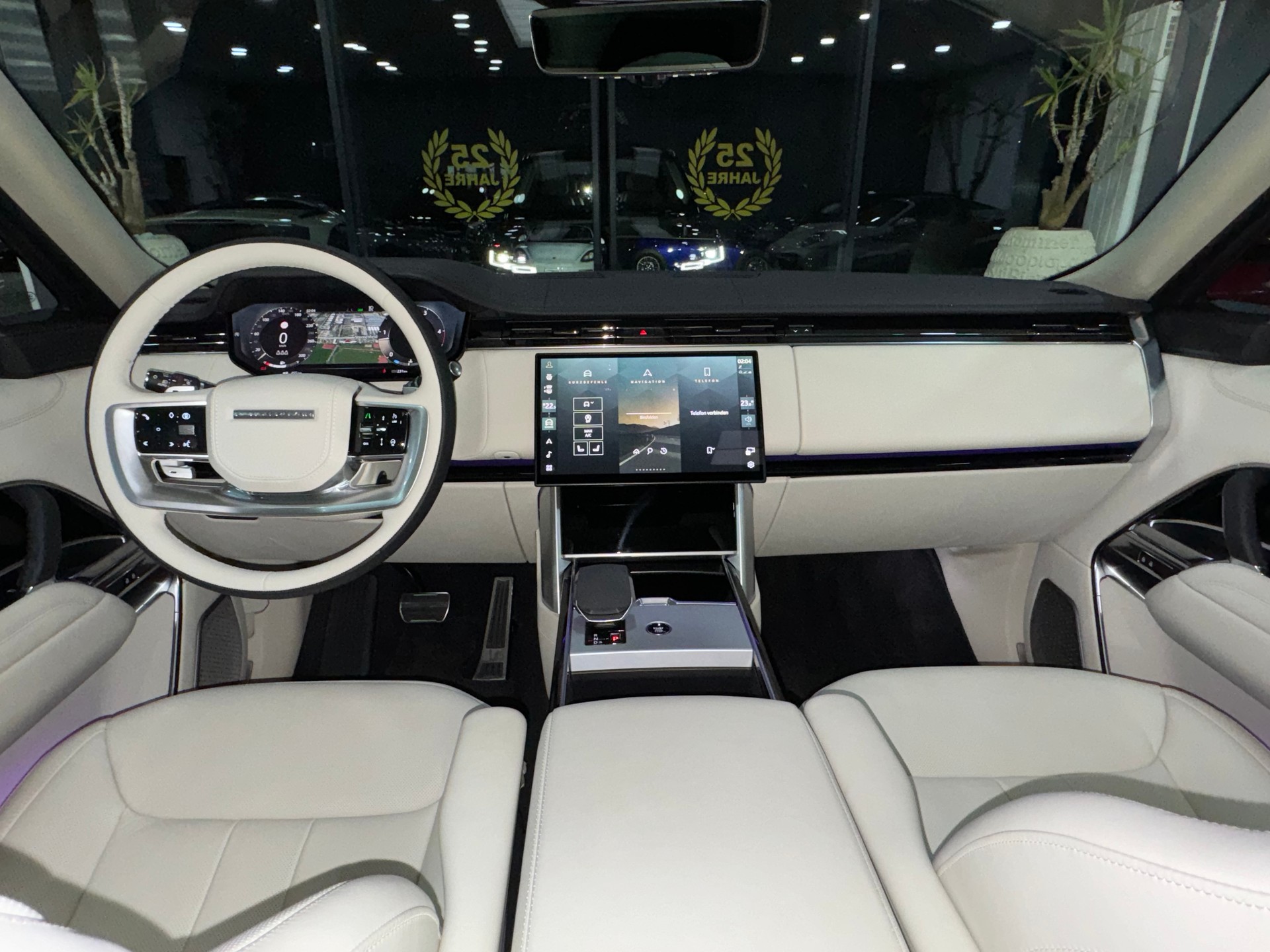 LAND ROVER Range Rover D350 3.0D I6 MHEV Autobiography Automatic-image-8