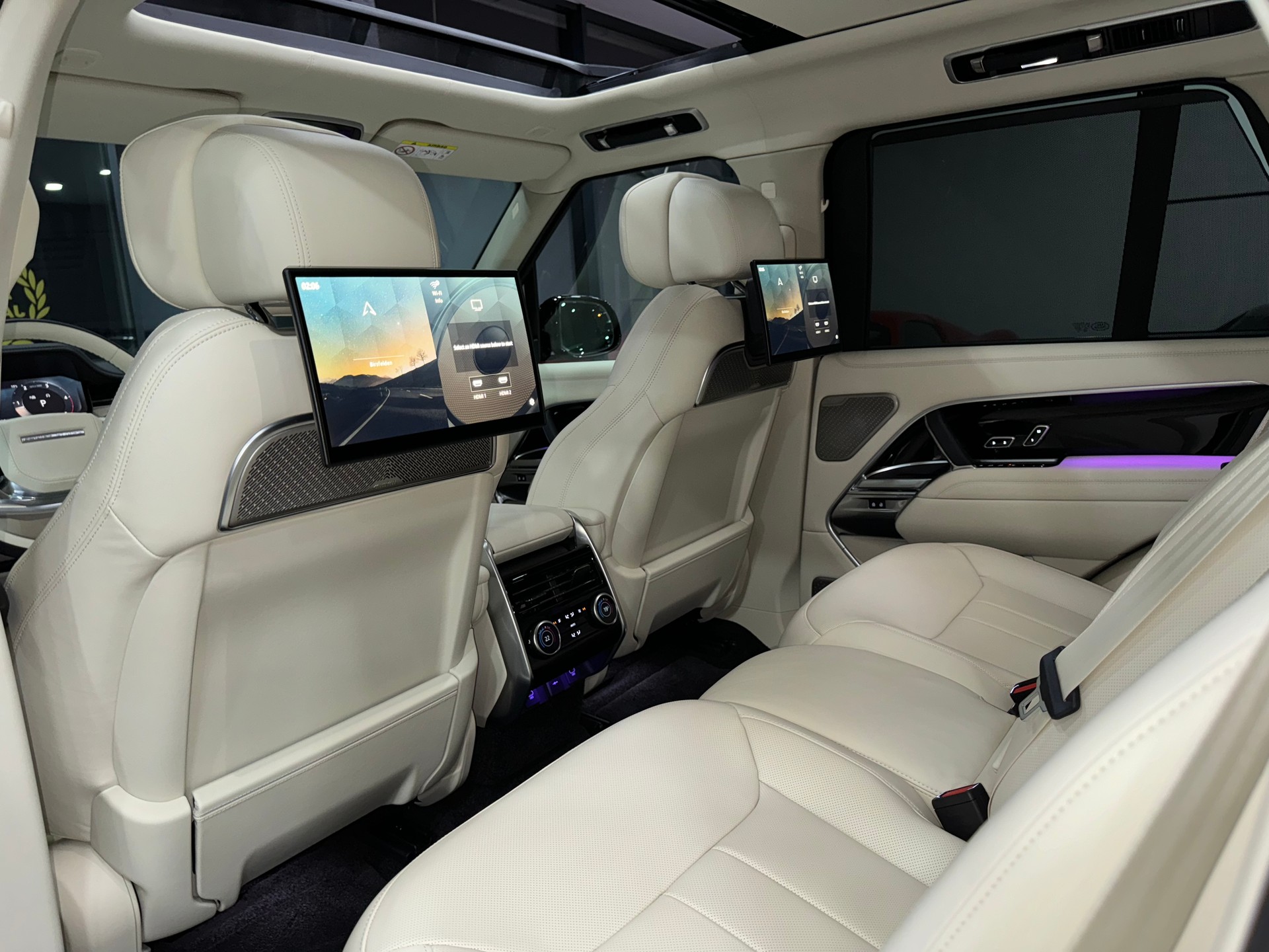 LAND ROVER Range Rover D350 3.0D I6 MHEV Autobiography Automatic-image-14
