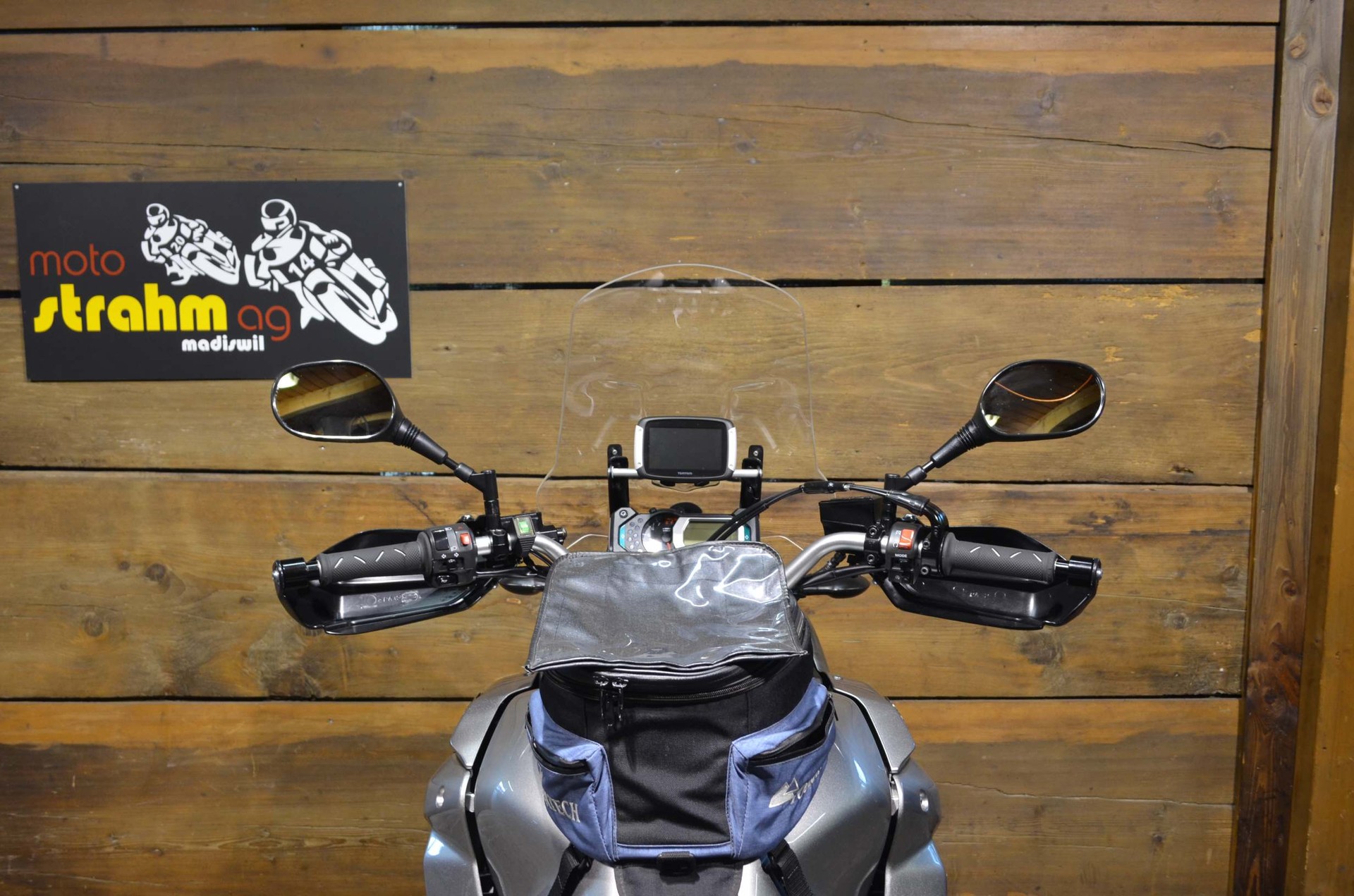 YAMAHA XT 1200 Z Super Ténéré-showroom-element-2