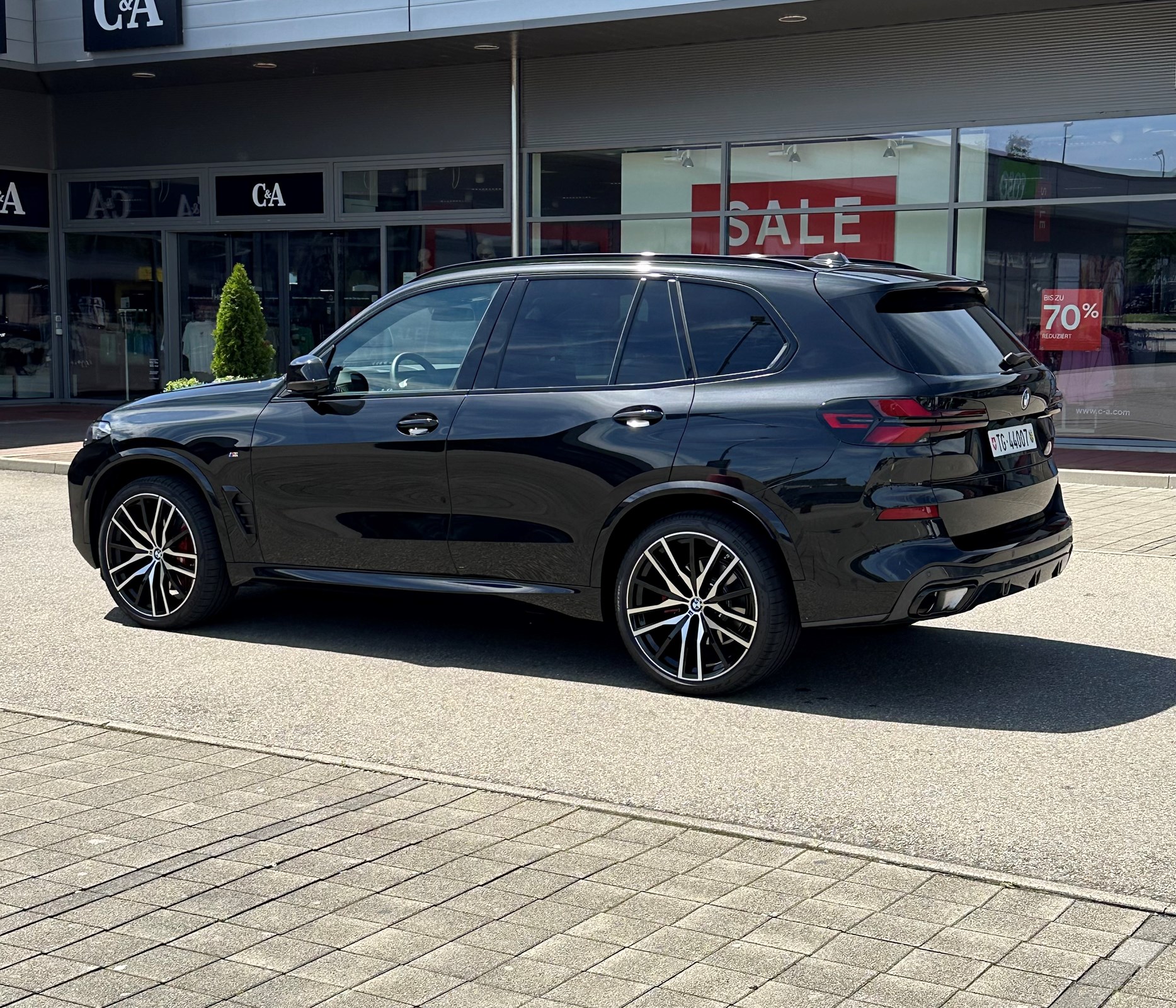 BMW X5 xDrive 48V 30d M Sport Pro Steptronic-image-0
