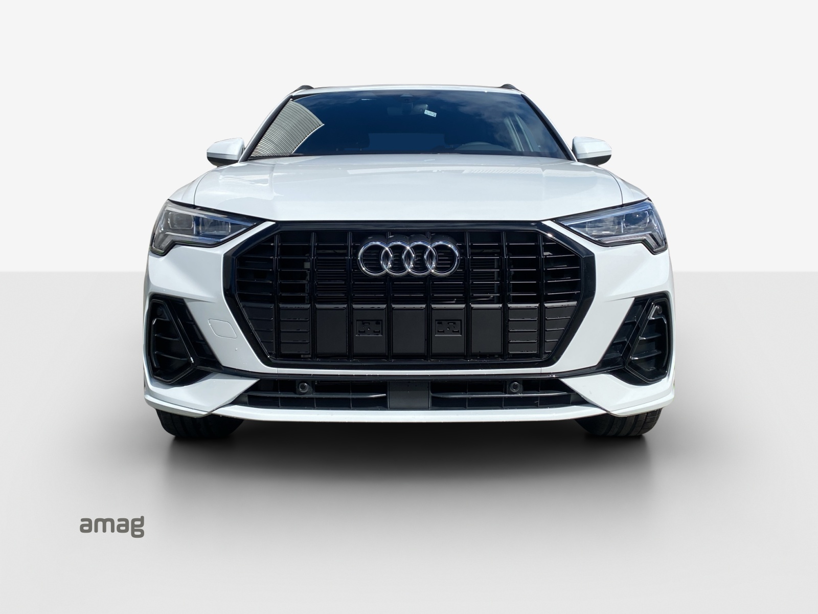 AUDI Q3 35 TFSI S line S-tronic-image-6